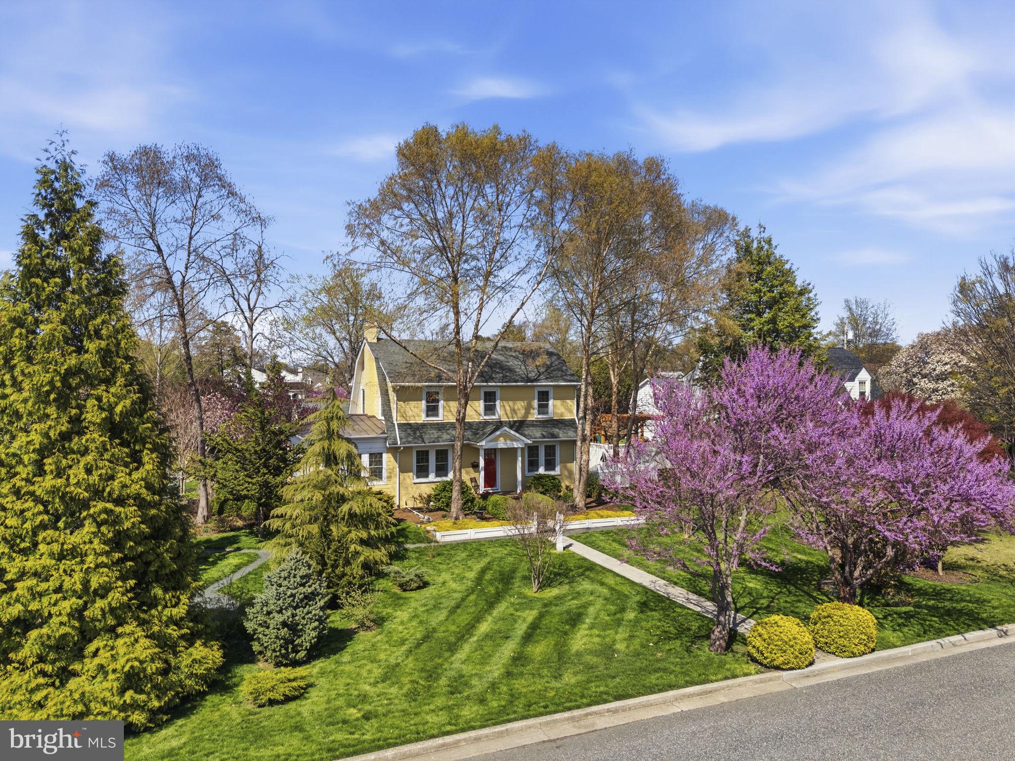 BLOOMSBURY PARK - Residential