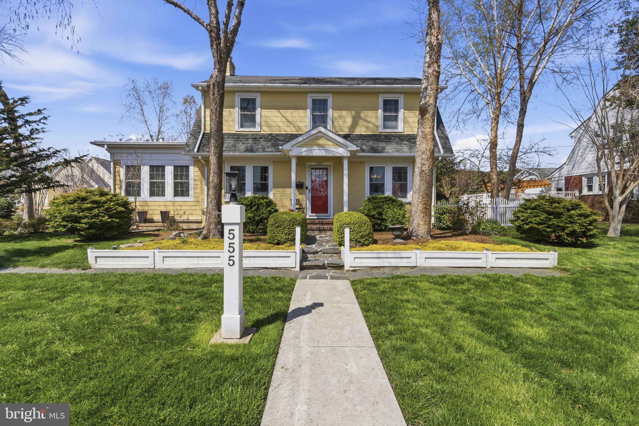 BLOOMSBURY PARK - Residential