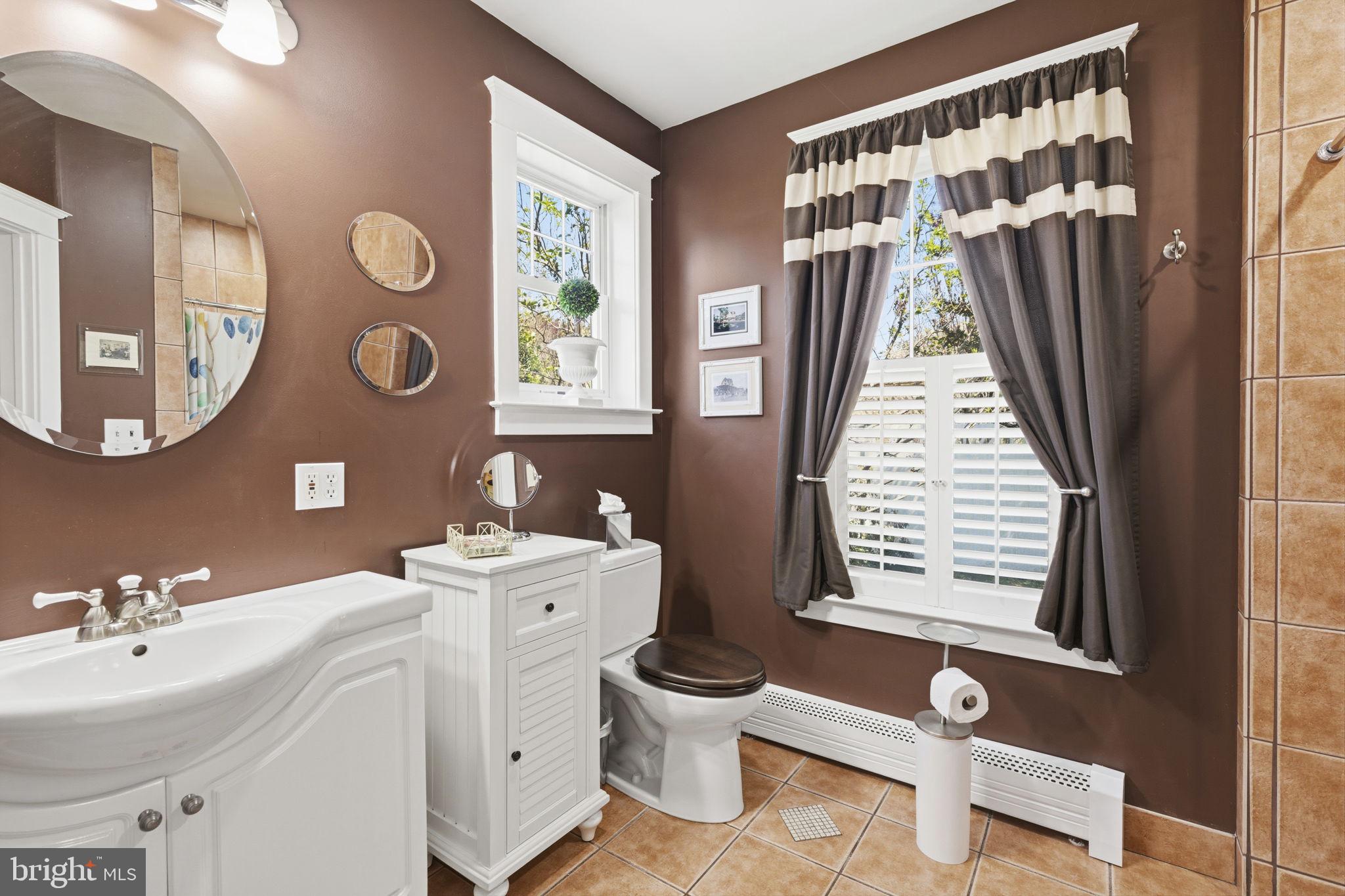 BLOOMSBURY PARK - Residential