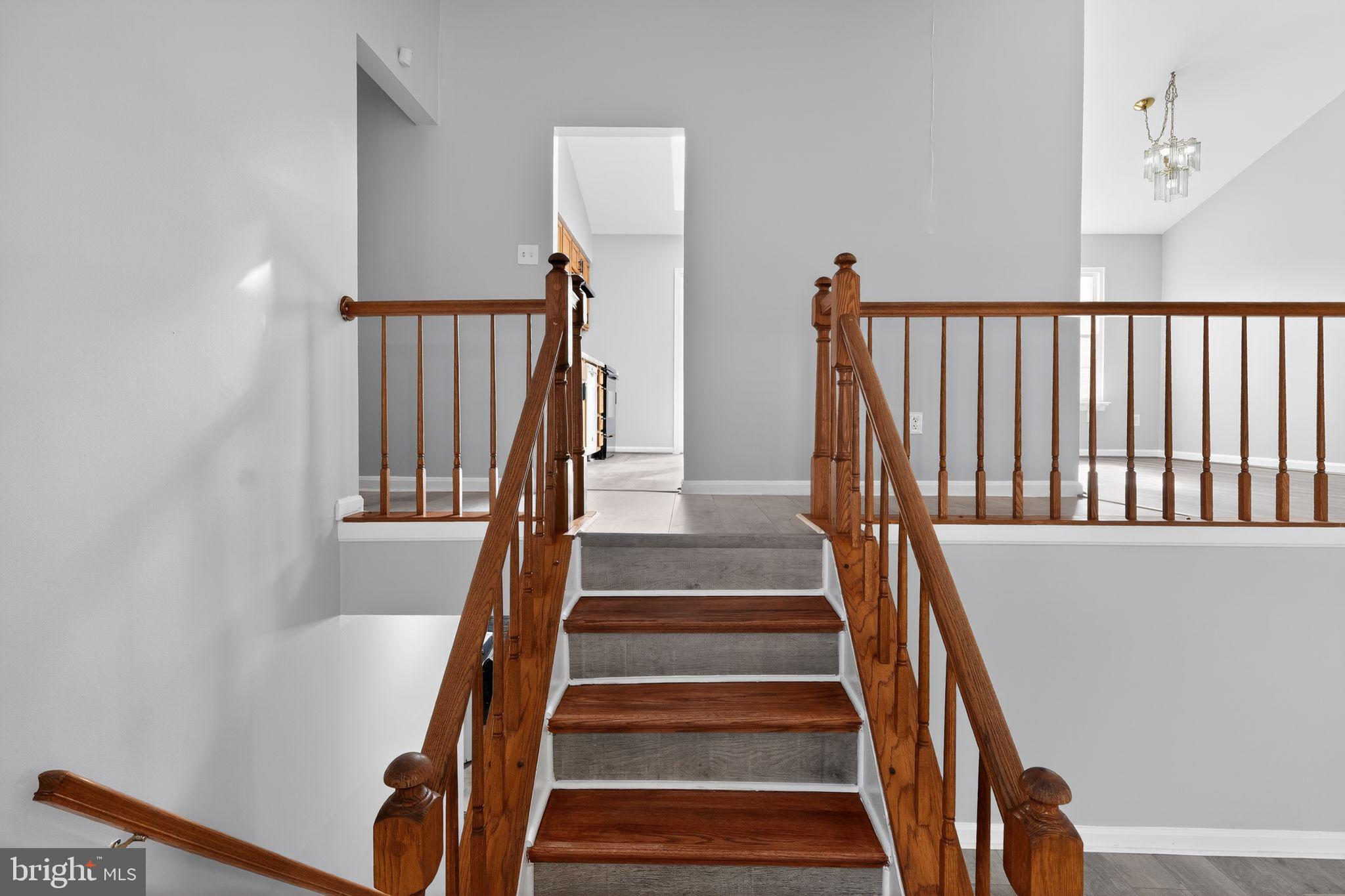 12909 SUMMER HILL DRIVE