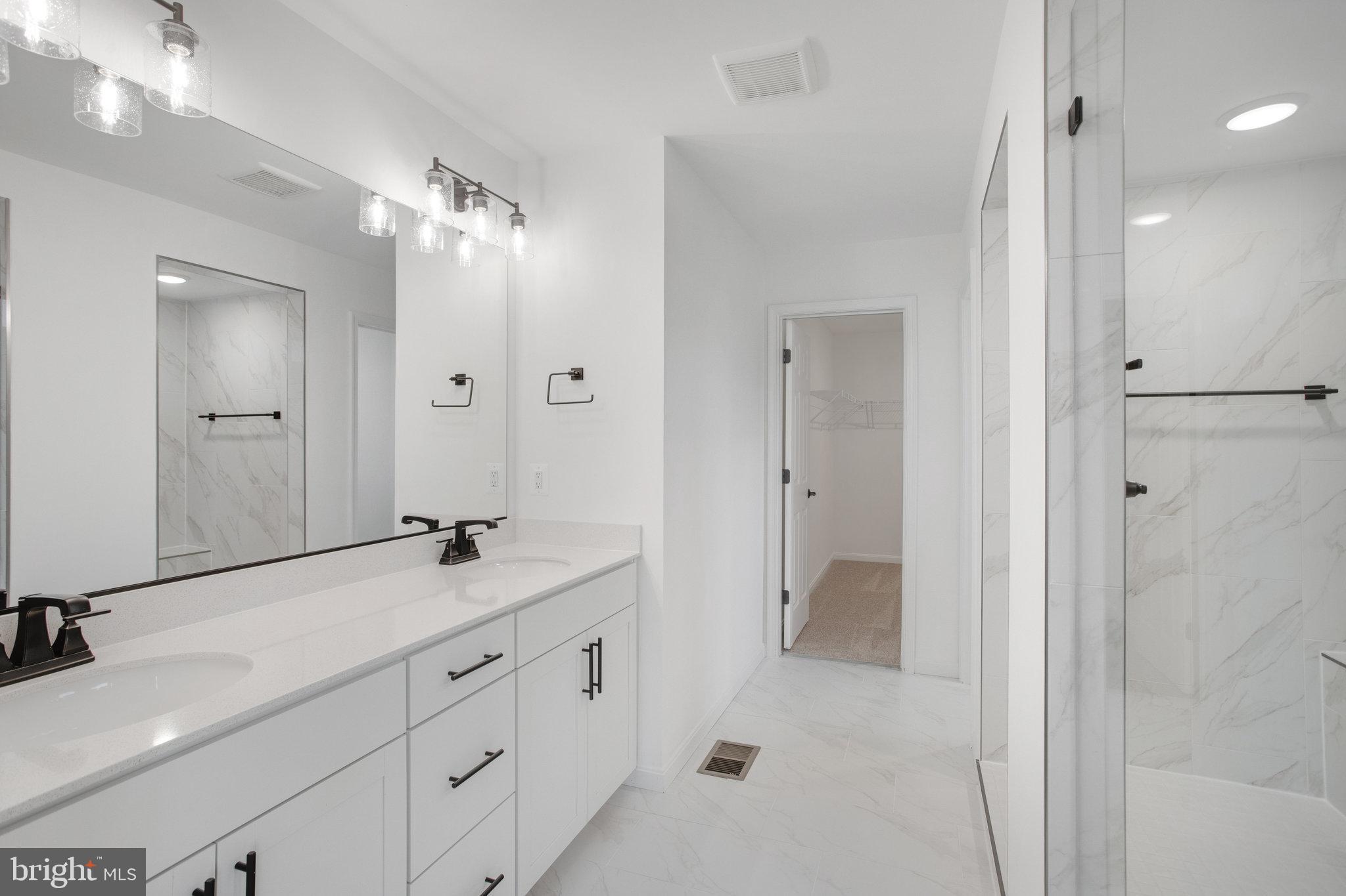 THE GREENS - Residential