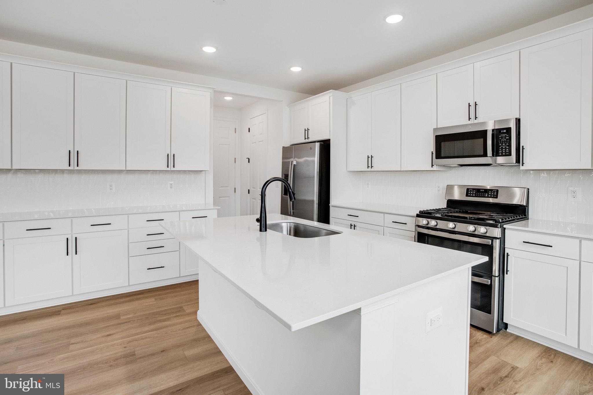 THE GREENS - Residential