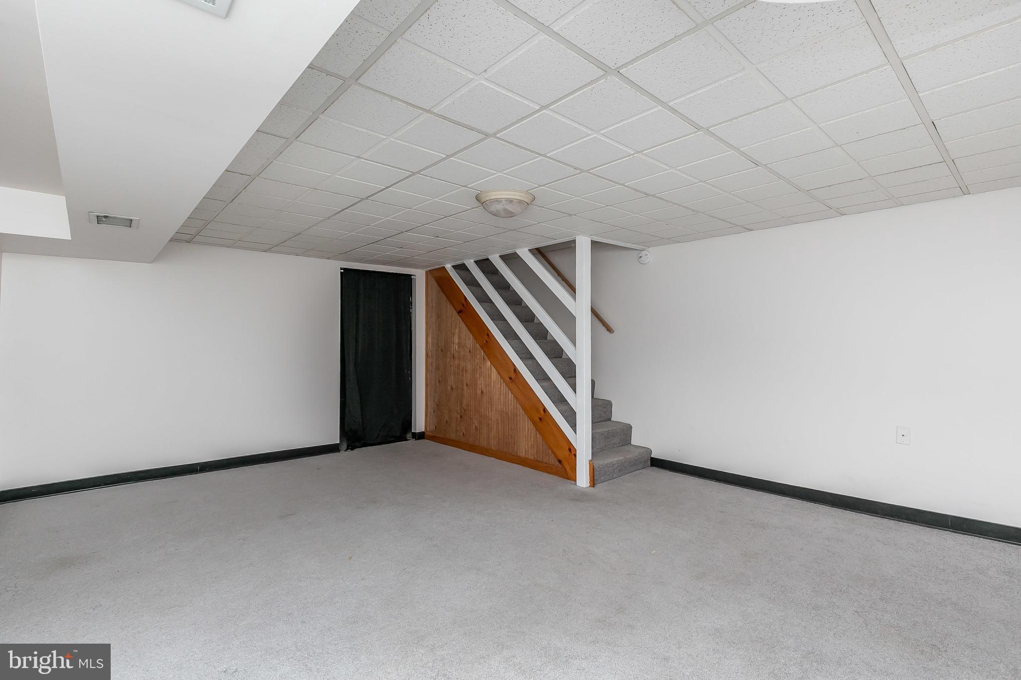 MIDDLESEX - Residential Lease