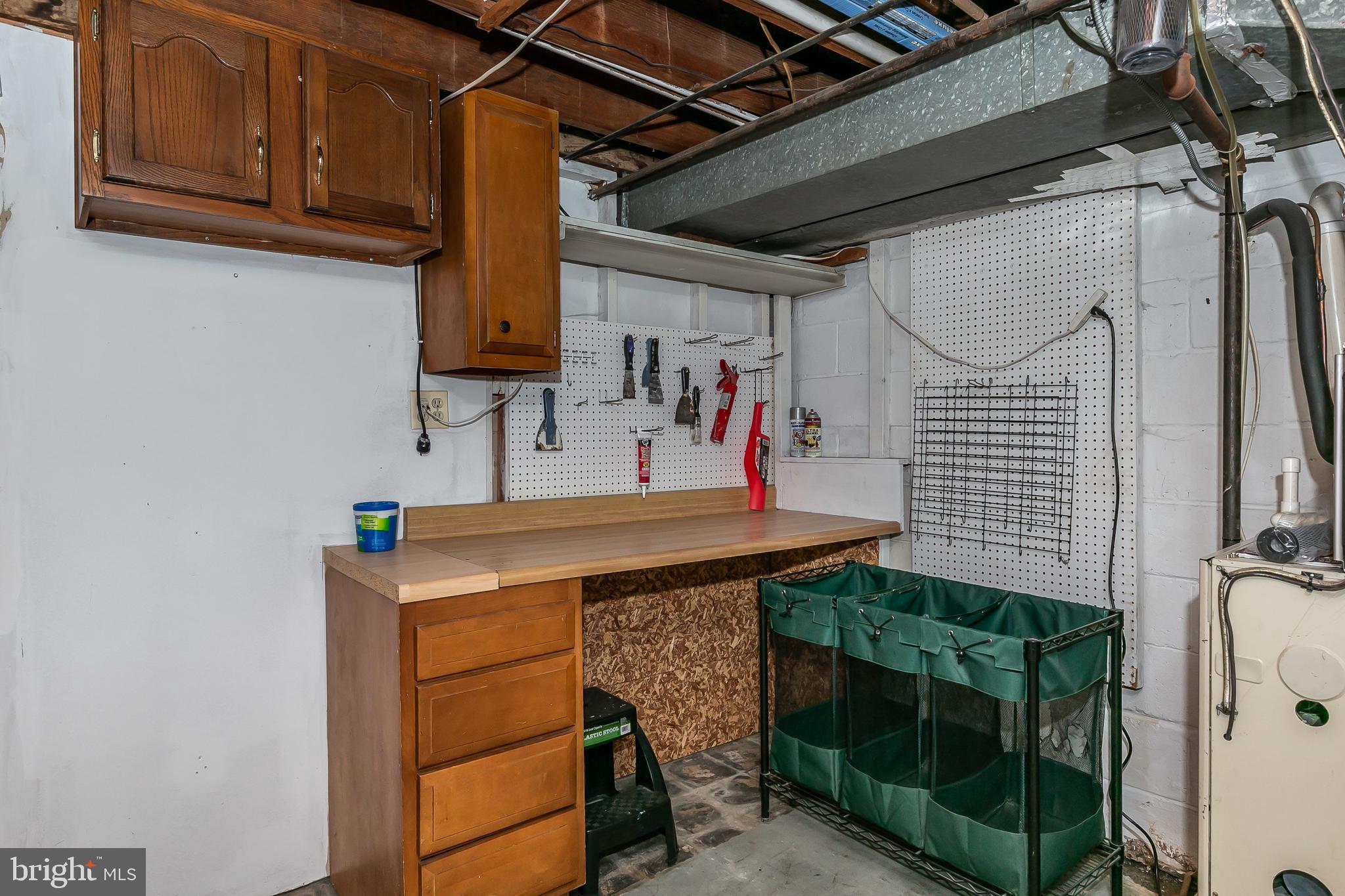 MIDDLESEX - Residential Lease