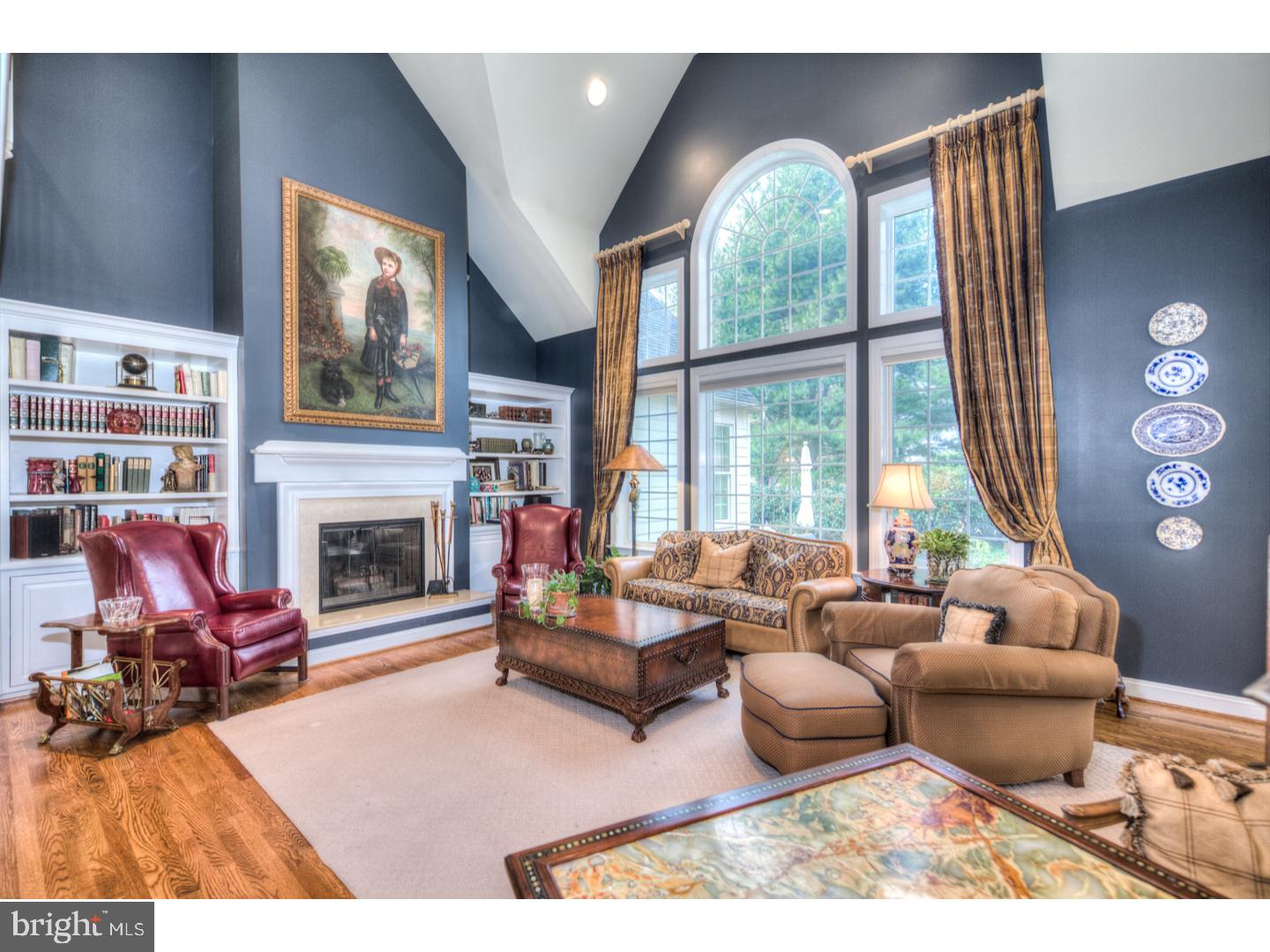 WHITEGATE - Residential