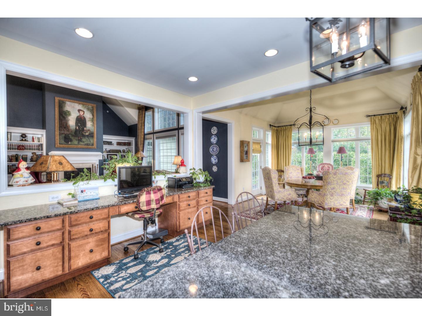 WHITEGATE - Residential