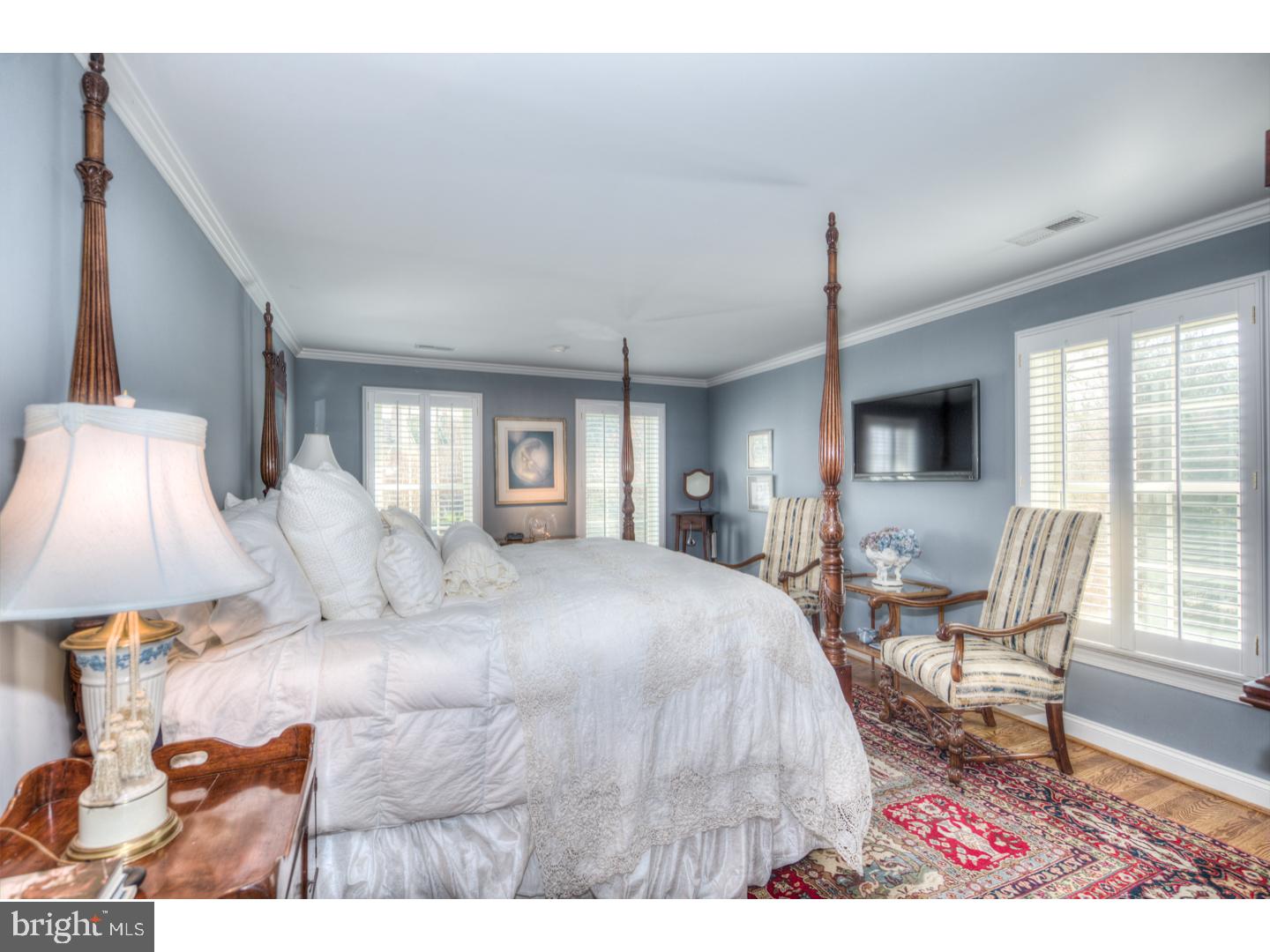 WHITEGATE - Residential