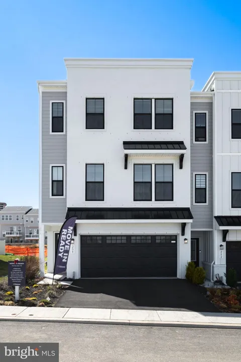 254 River Trail Cir, King Of Prussia, PA MLS: PAMC2175026