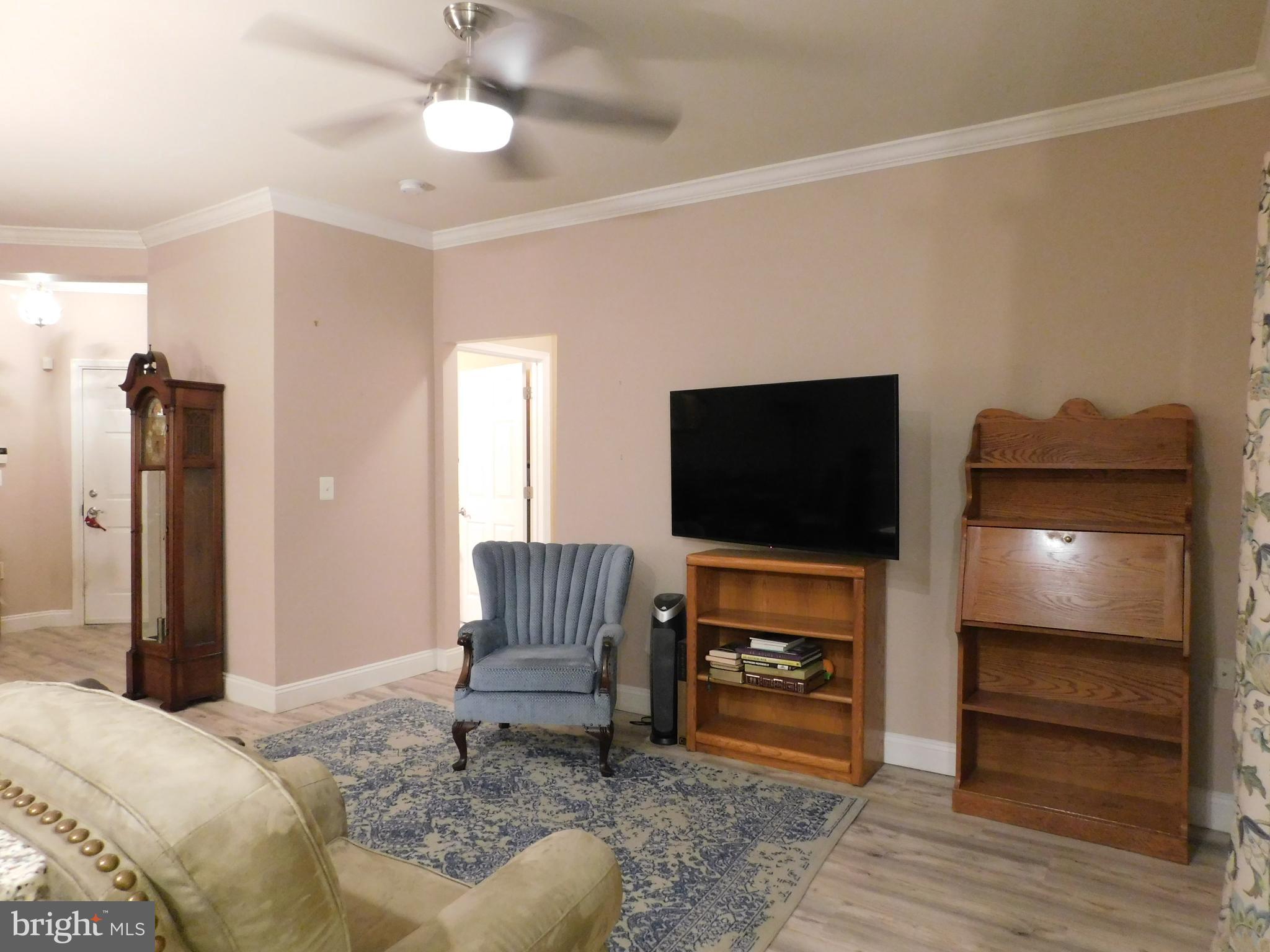 EMERALD HILLS - Residential