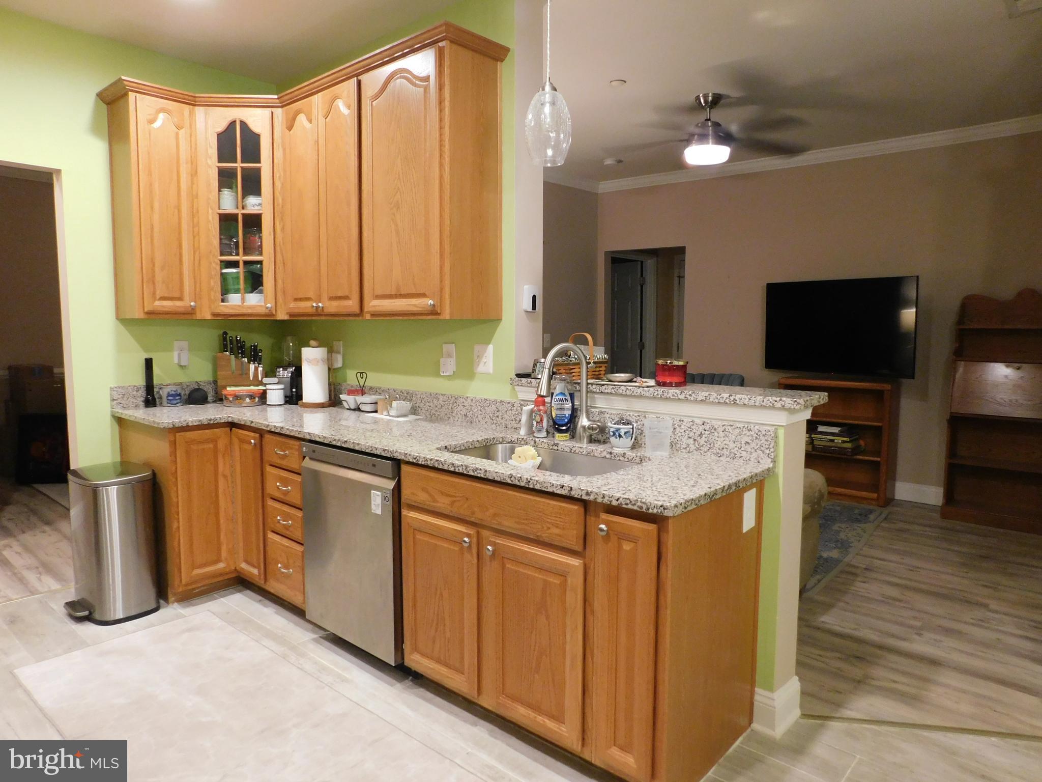 EMERALD HILLS - Residential