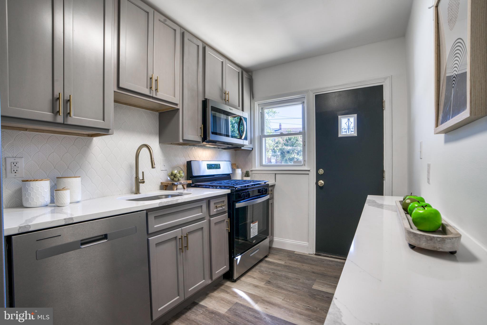 NORTHWOOD - Residential