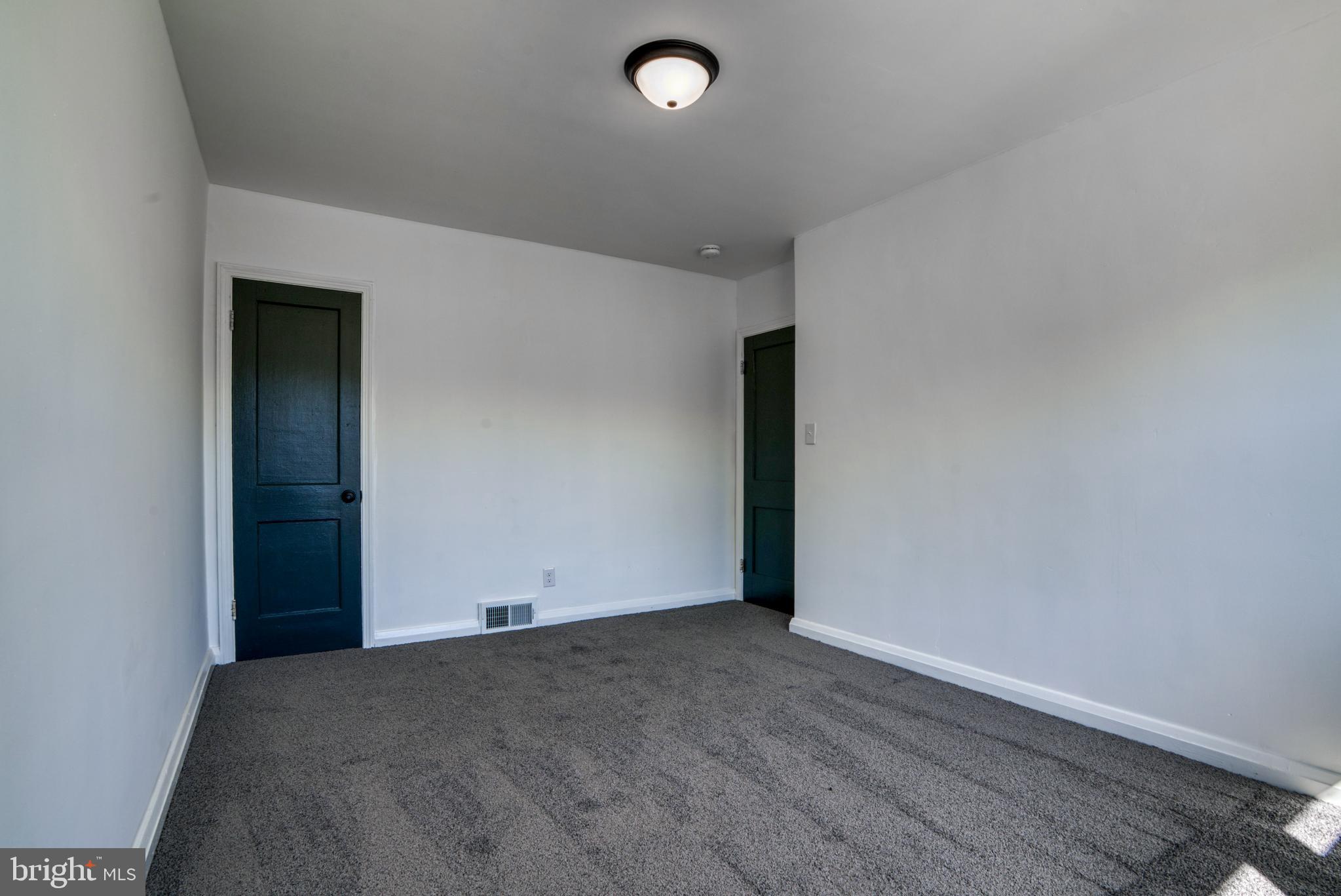 NORTHWOOD - Residential