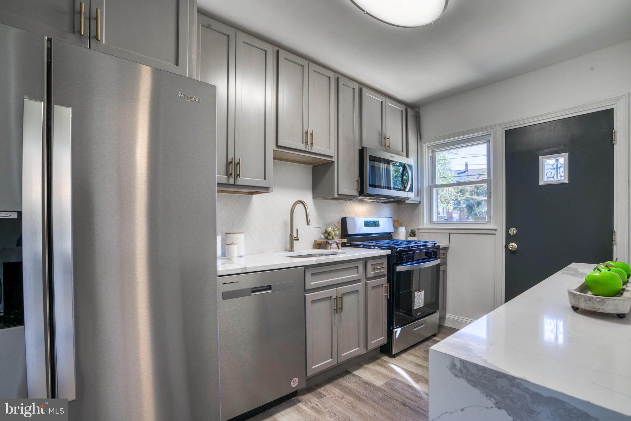 NORTHWOOD - Residential