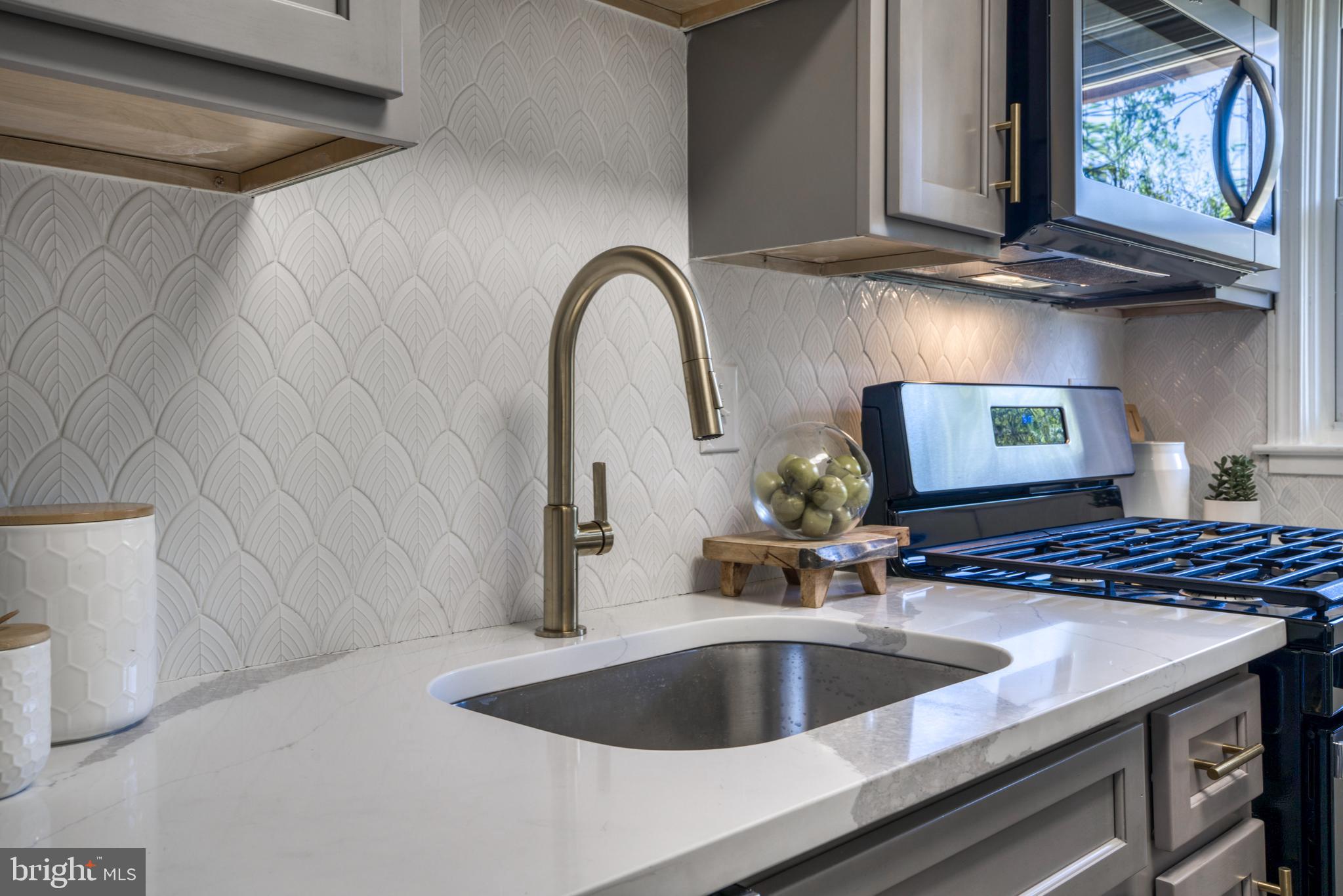 NORTHWOOD - Residential