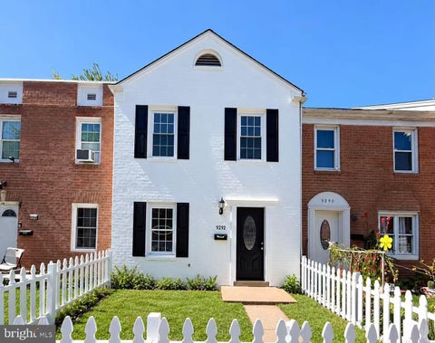Townhouse For Rent - 9292 Taney Road<br/> MANASSAS, VA 20110