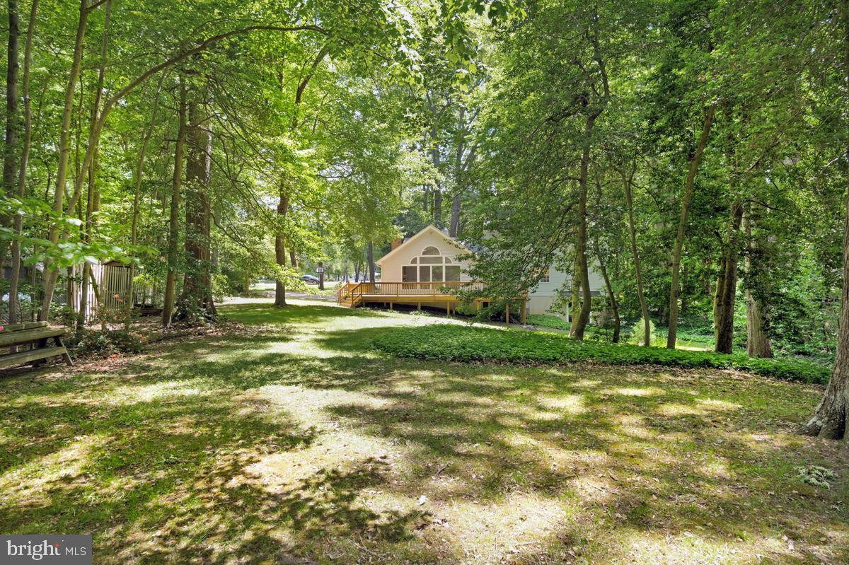 HOLLAND CLIFF SHORES - Residential