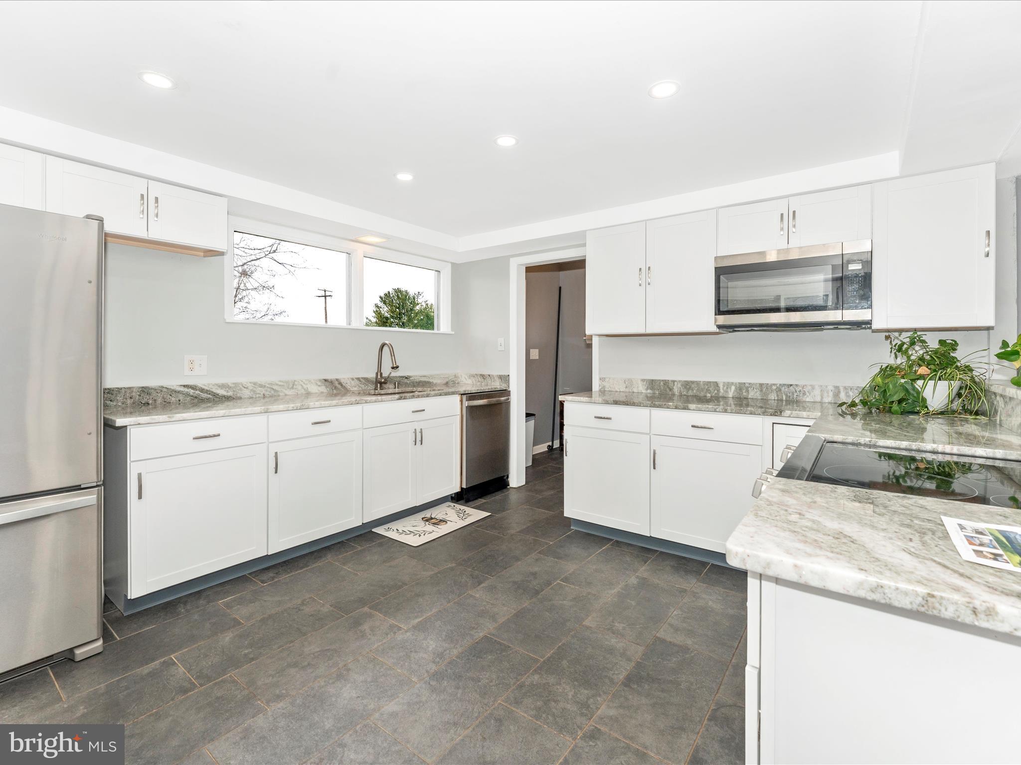 BRIGHTWOOD ACRES - Residential