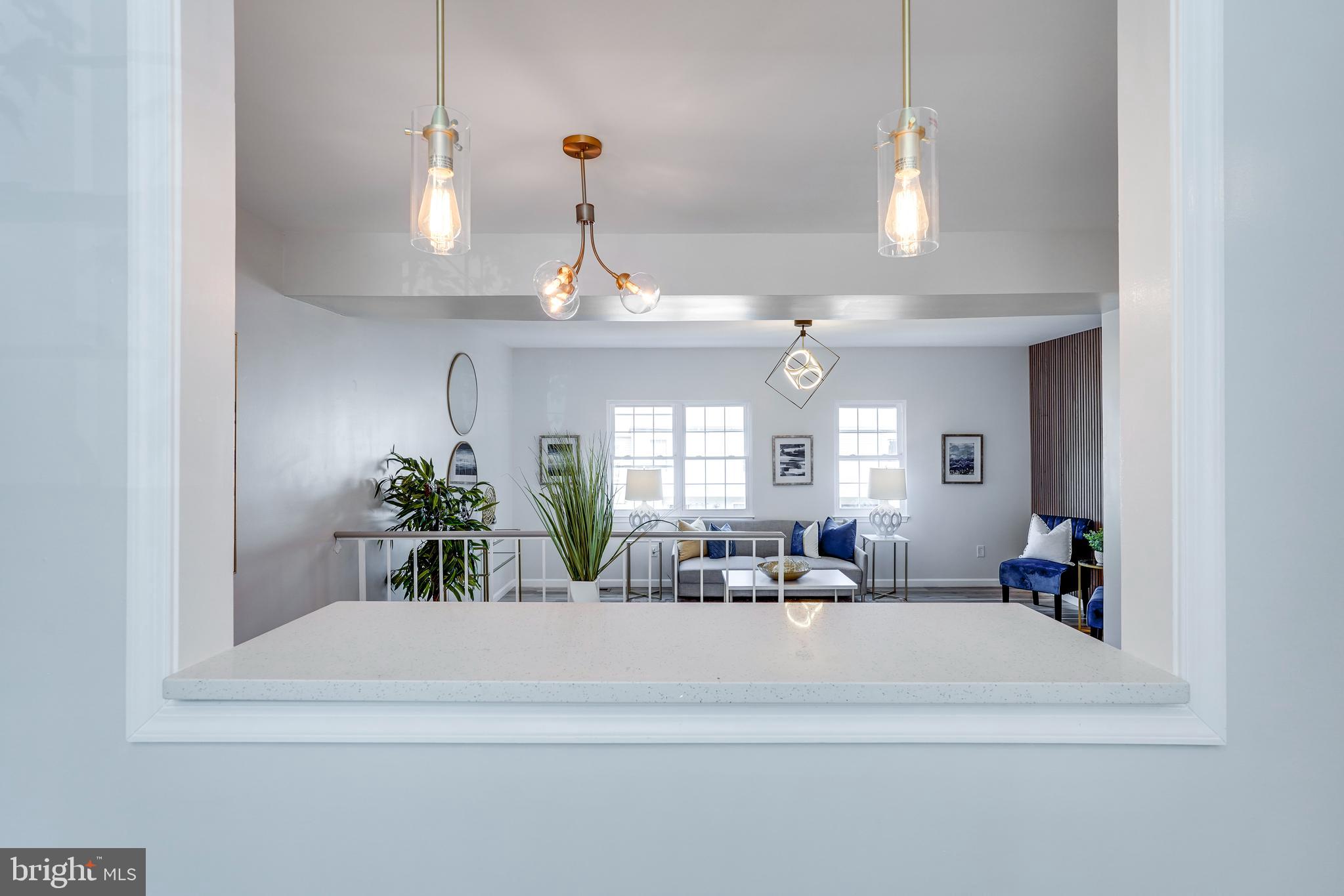 LONDON WOODS - Residential