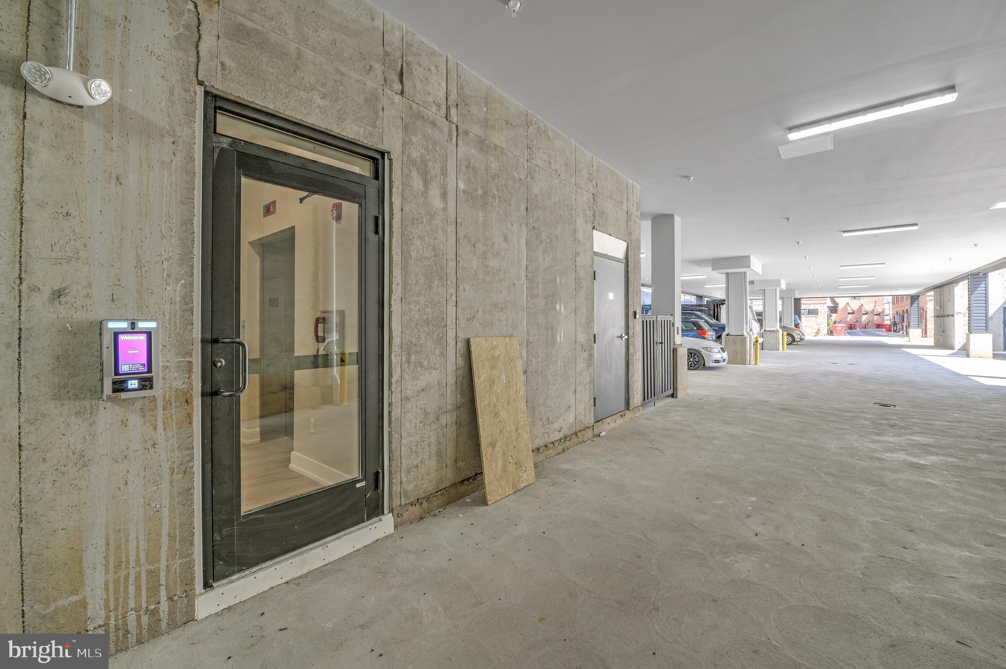 GRADUATE HOSPITAL - Residential Lease