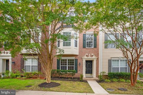 4903 CHASTE TREE PLACE WOODBRIDGE VA 22192