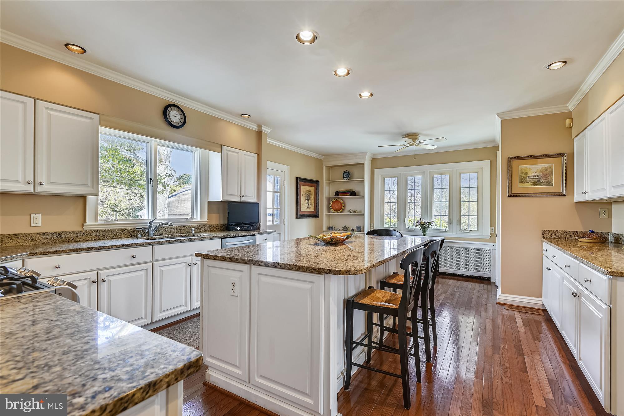 RUXTON - Residential