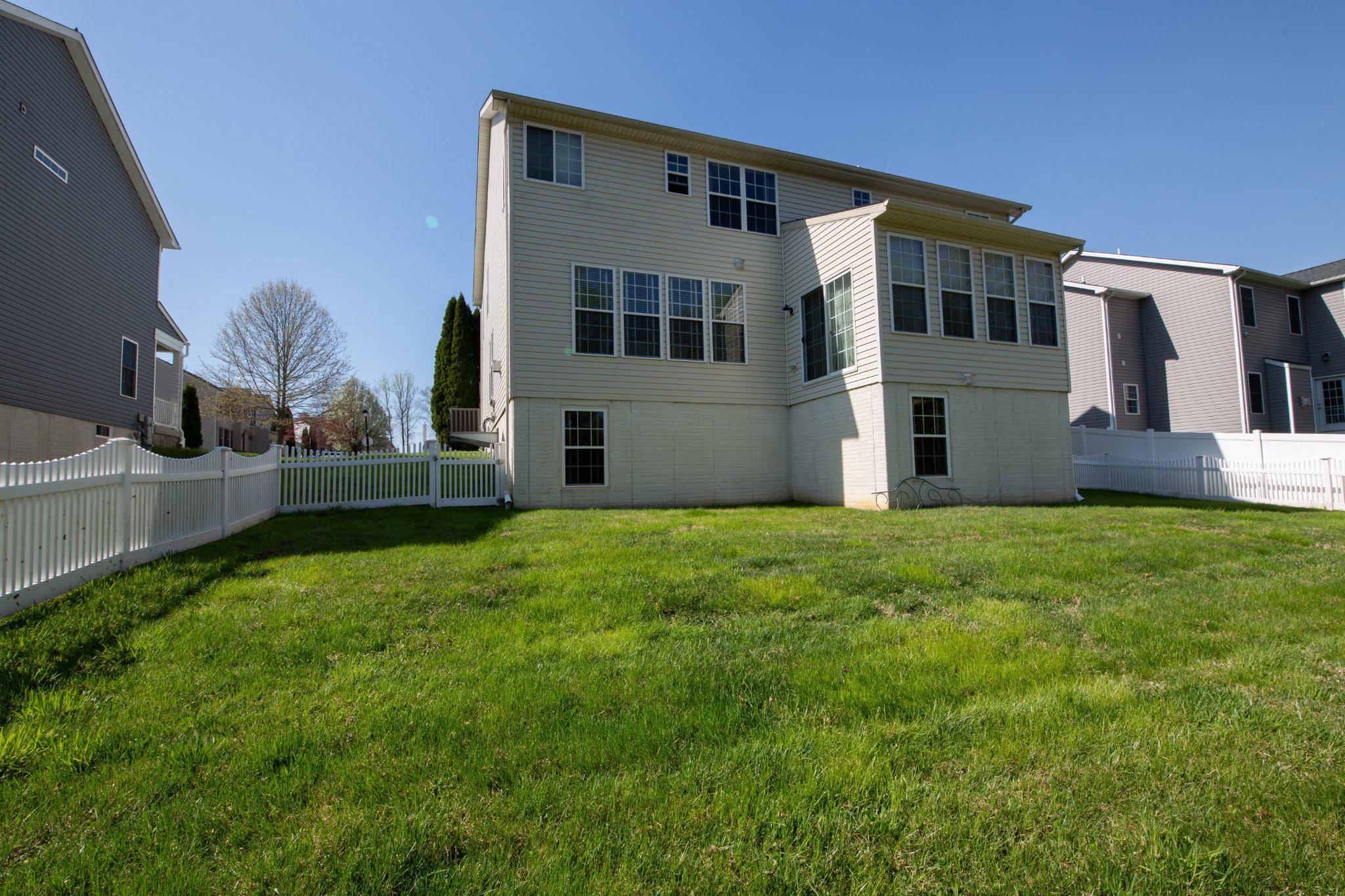 VILLAGE OF BYNUM RUN ESTATES - Residential