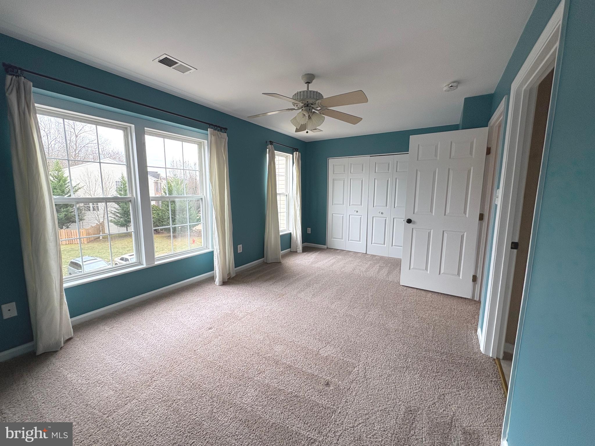 TURNBERRY VILLAGE - Residential Lease