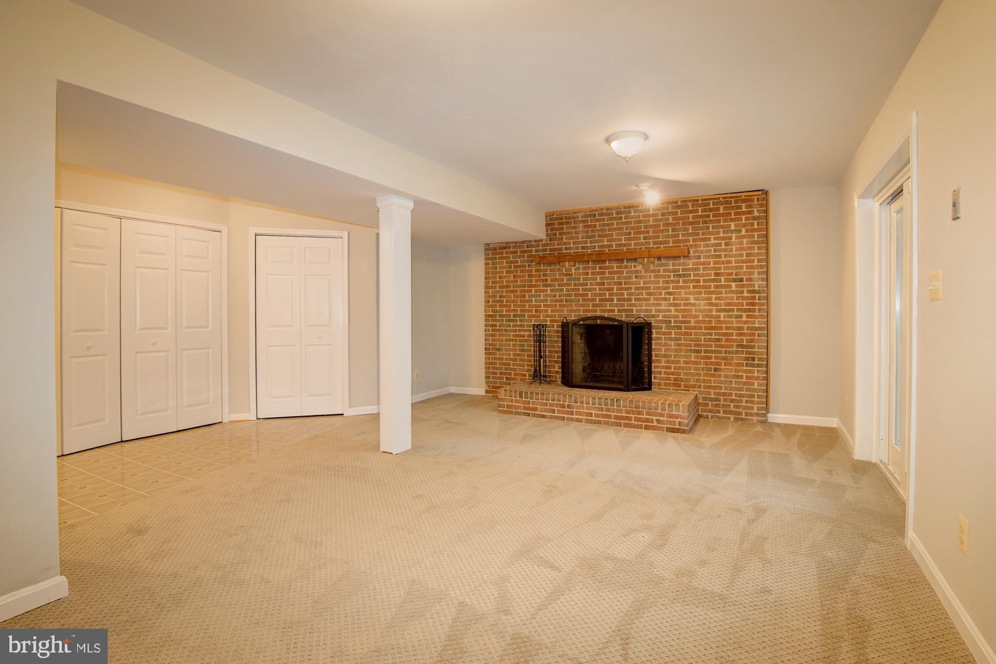 PLEASANT HILL - Residential