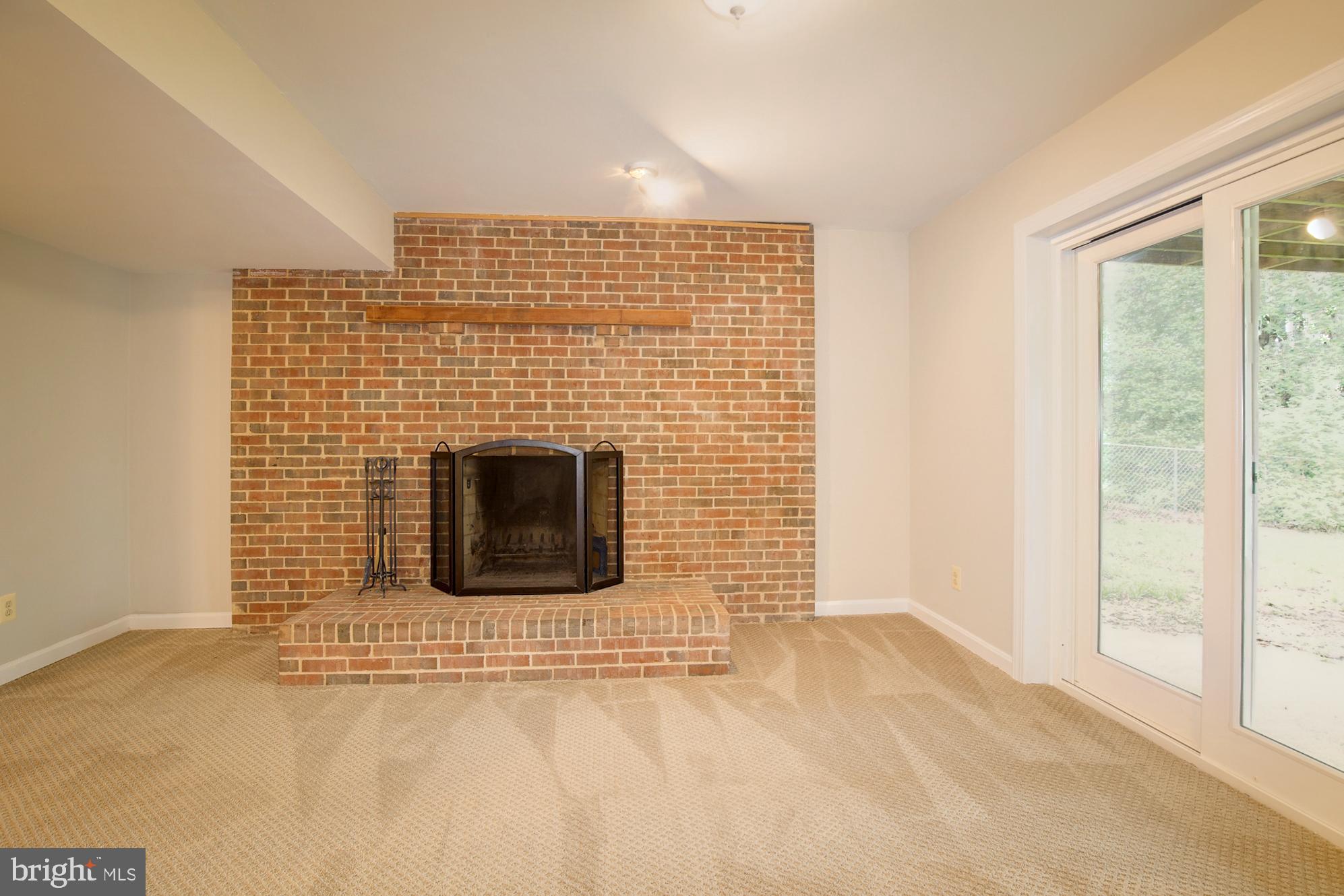 PLEASANT HILL - Residential