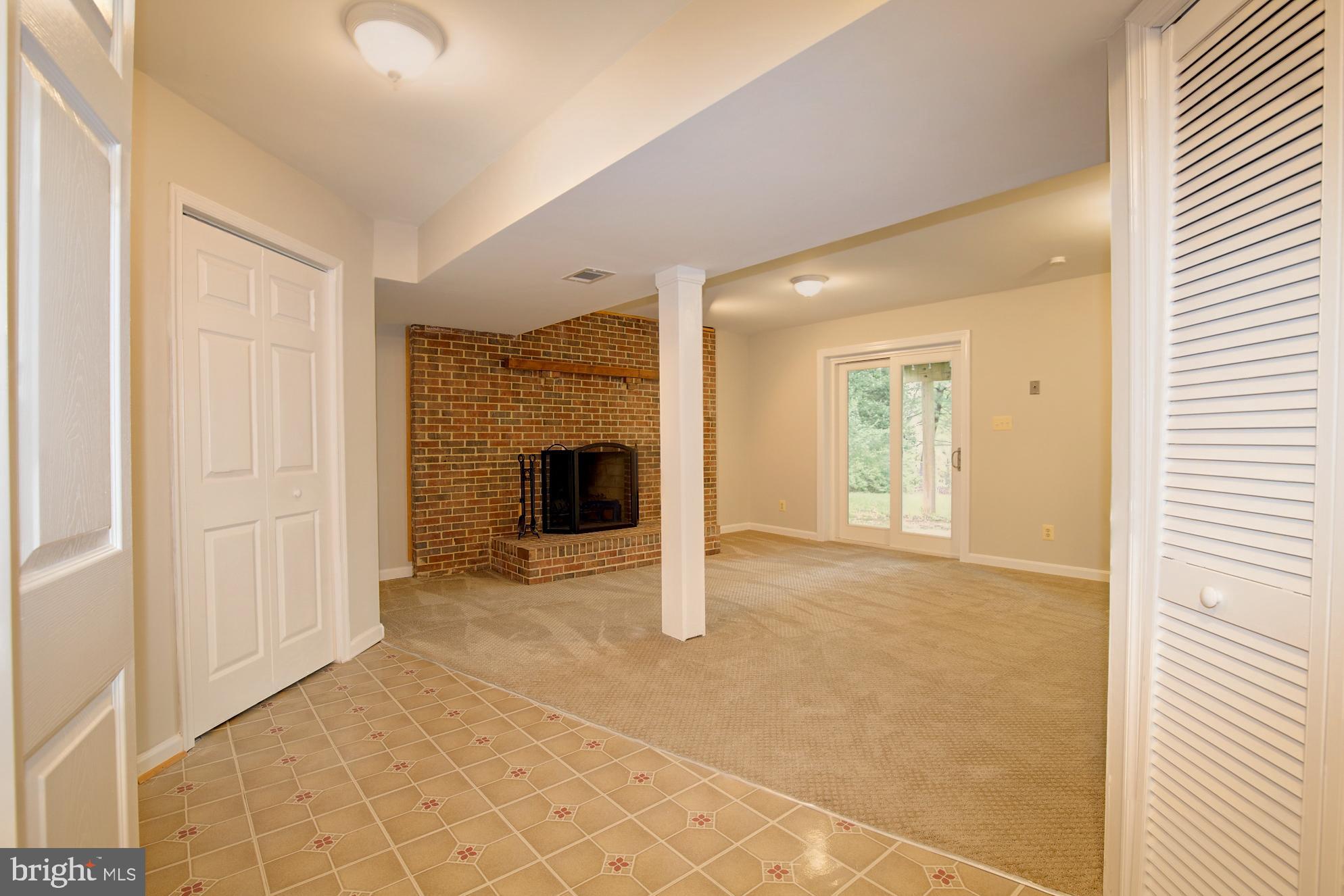 PLEASANT HILL - Residential