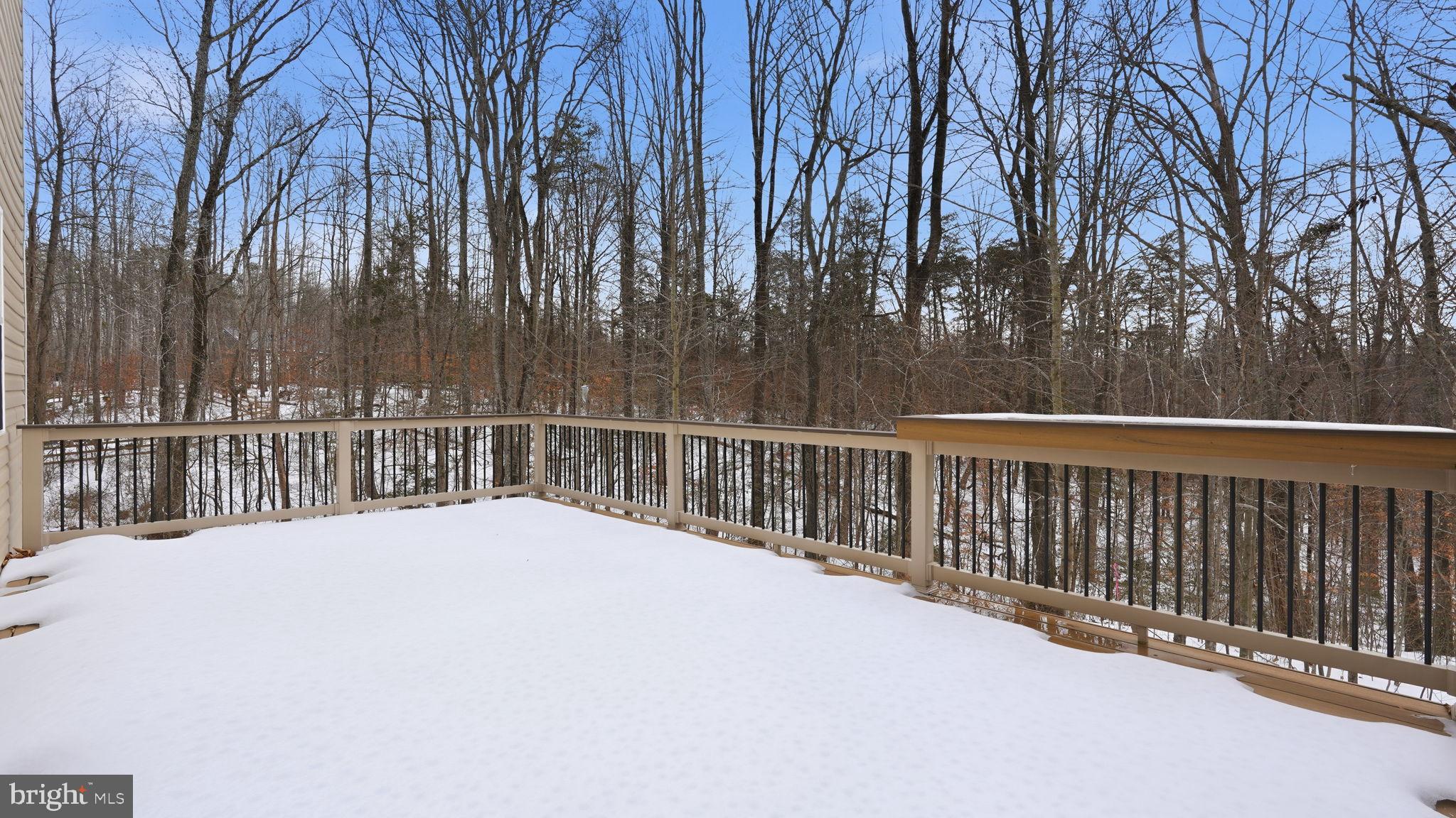 WOOD LANDING ESTATES - Residential Lease