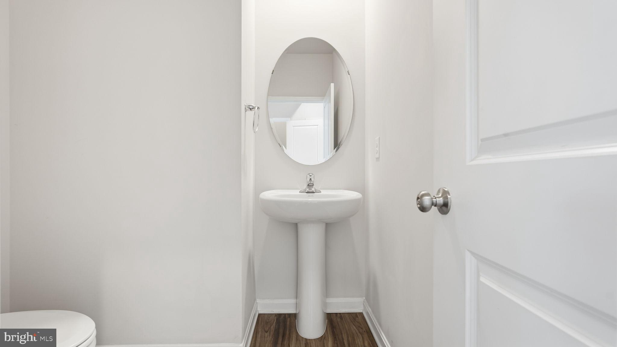 WOOD LANDING ESTATES - Residential Lease