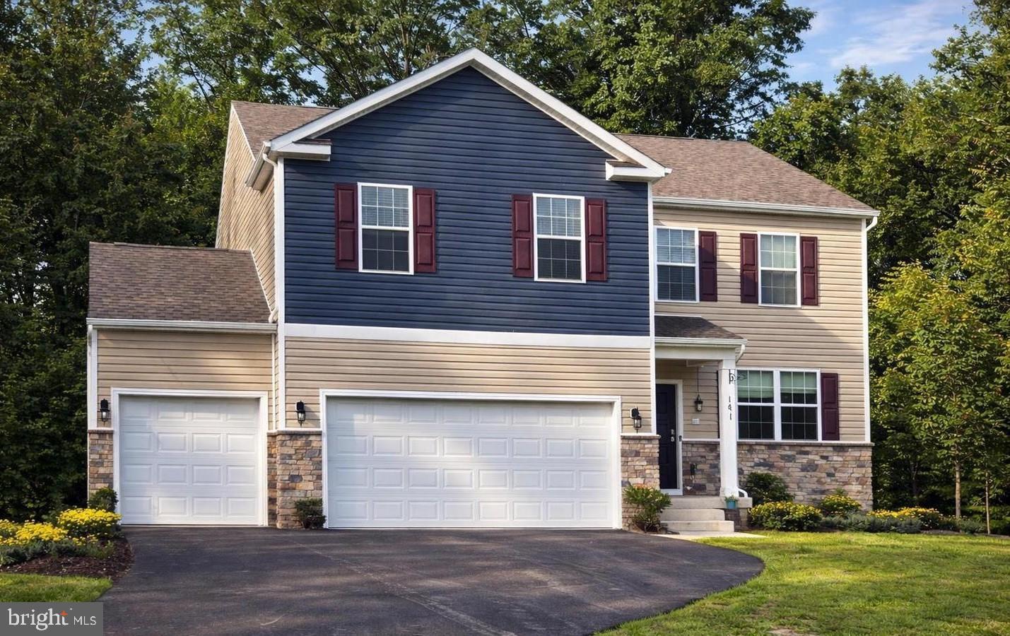 WOOD LANDING ESTATES - Residential Lease