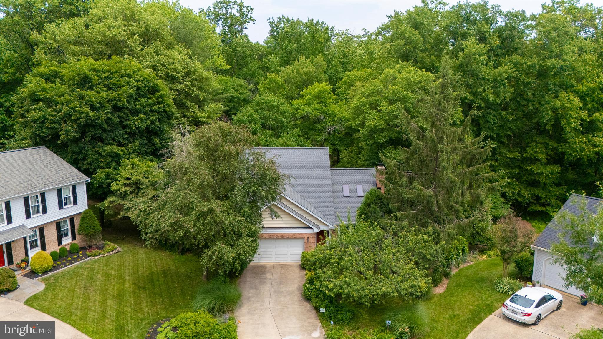 901 ALEXANDRIA COURT