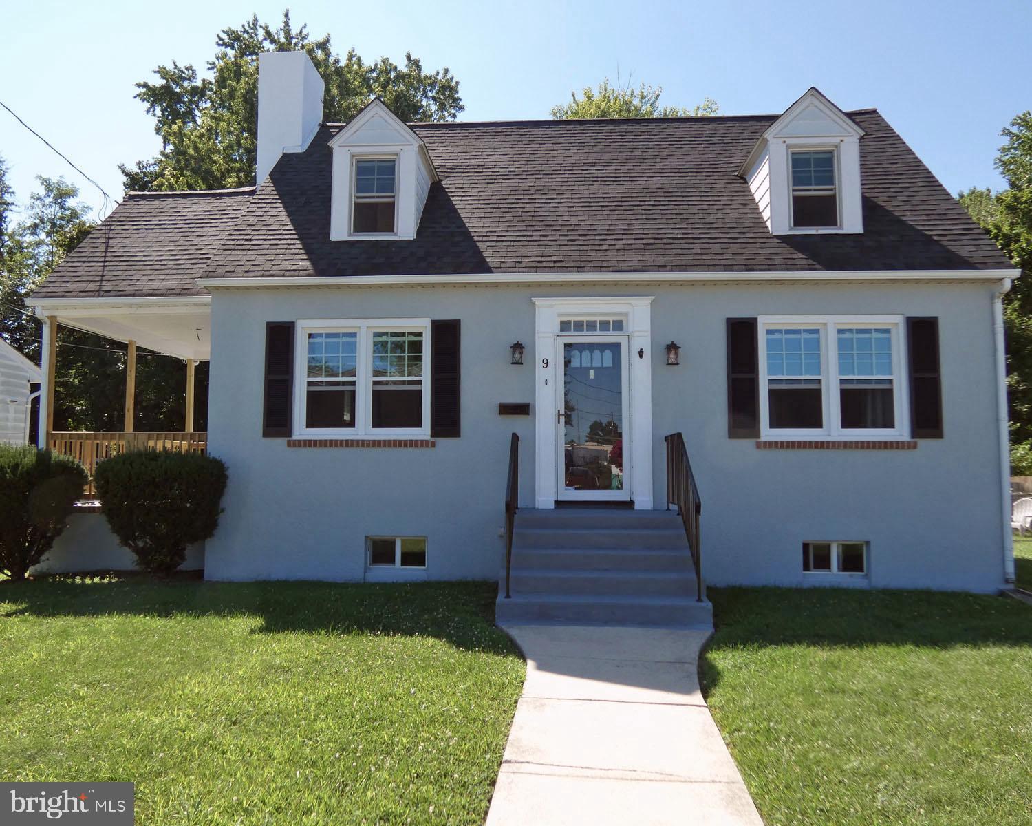 9 GILLISON AVENUE