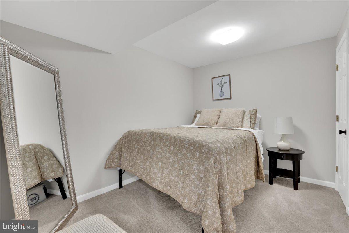 POLO FIELDS - Residential