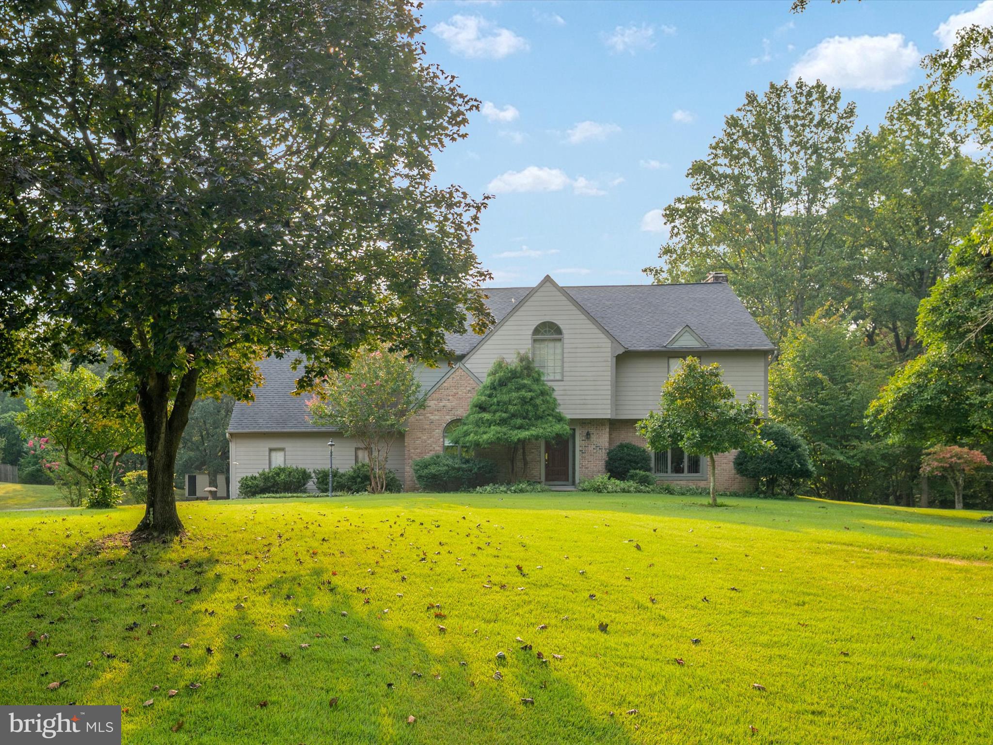 2033 HUNTWOOD DRIVE