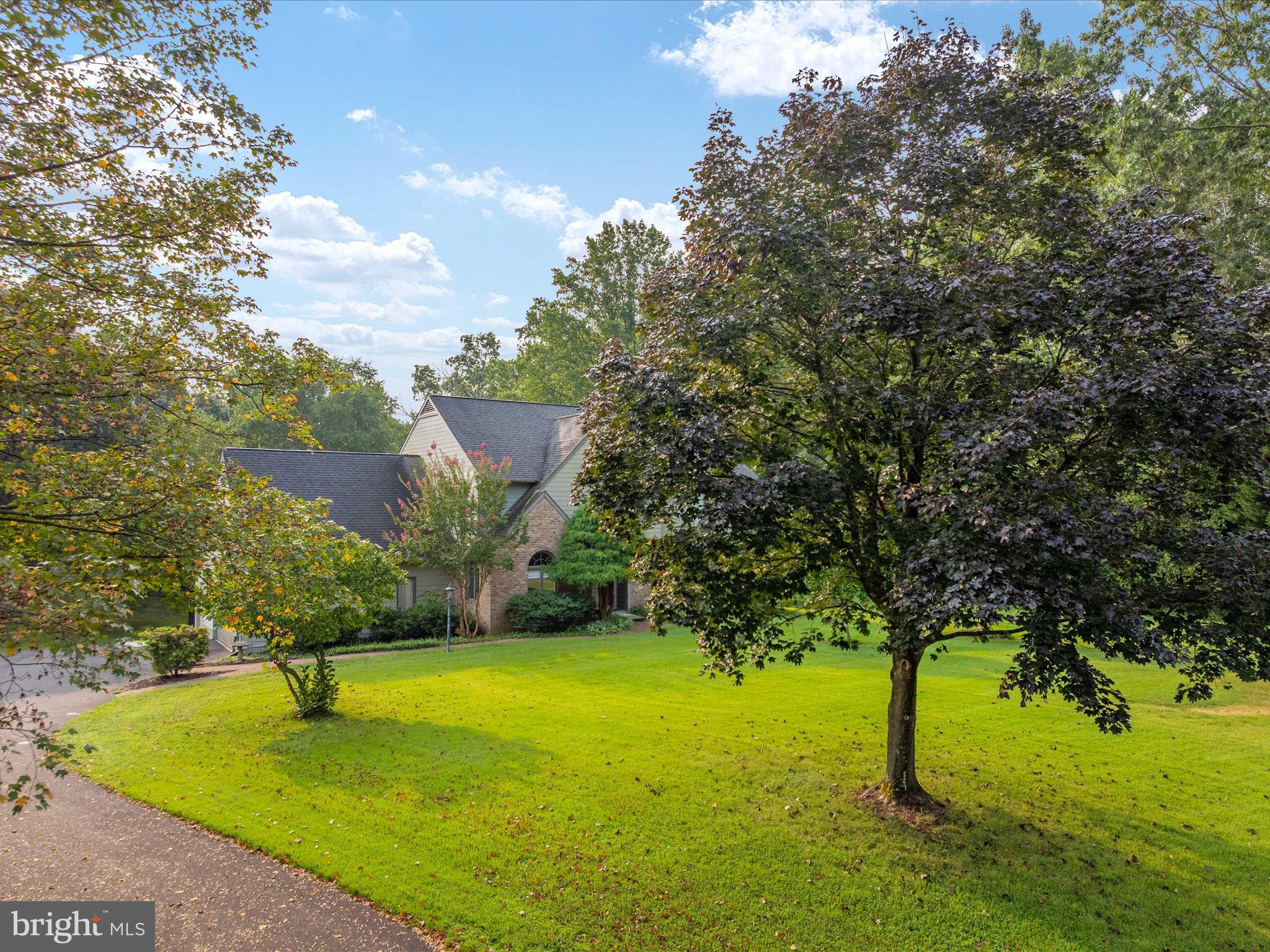 2033 HUNTWOOD DRIVE