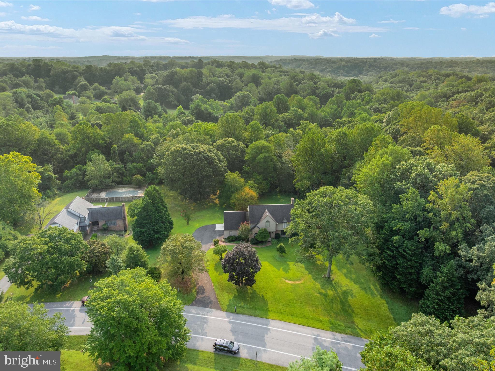 2033 HUNTWOOD DRIVE