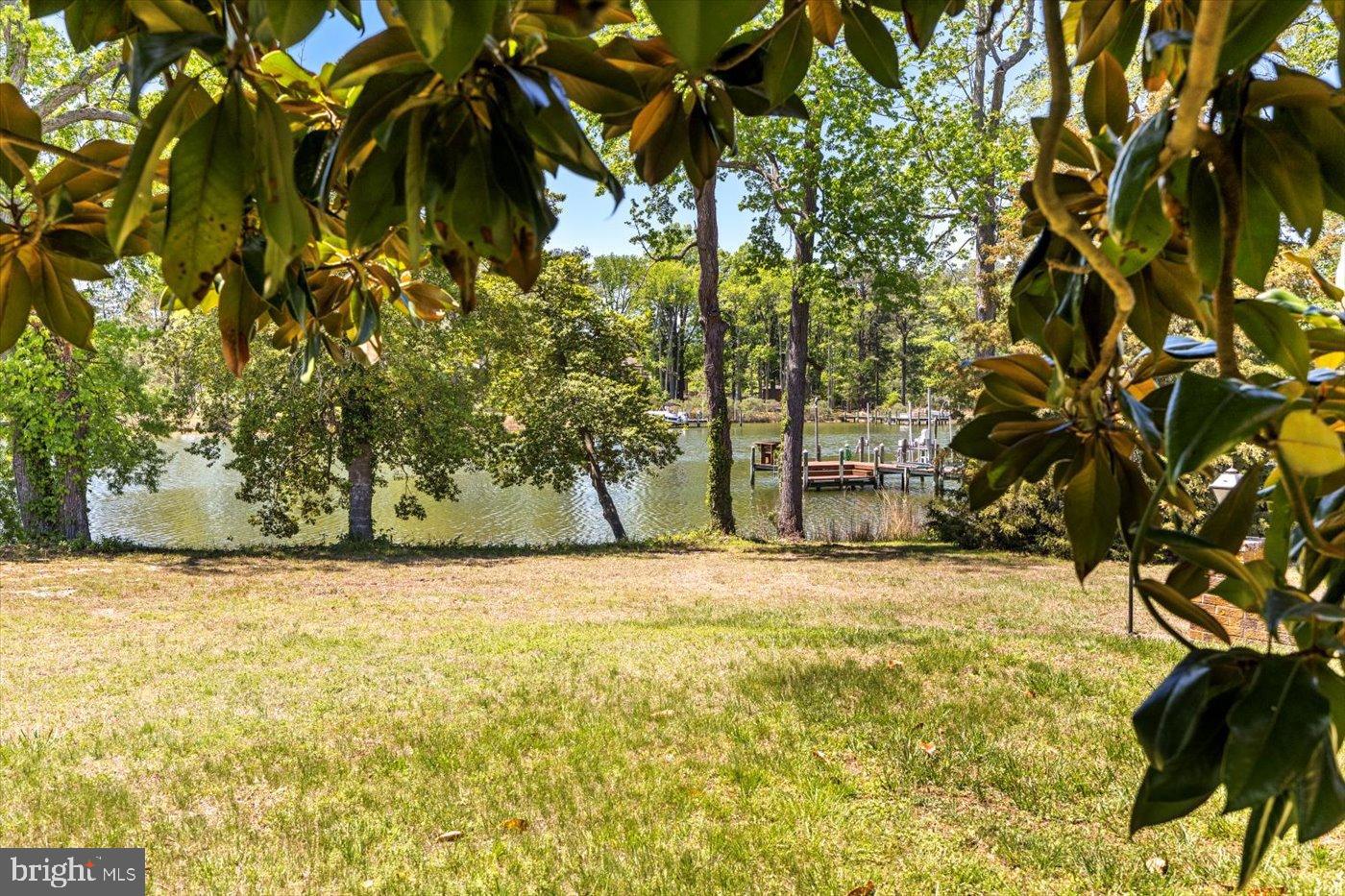 CABIN POINT / GLEBE HARBOR - Residential