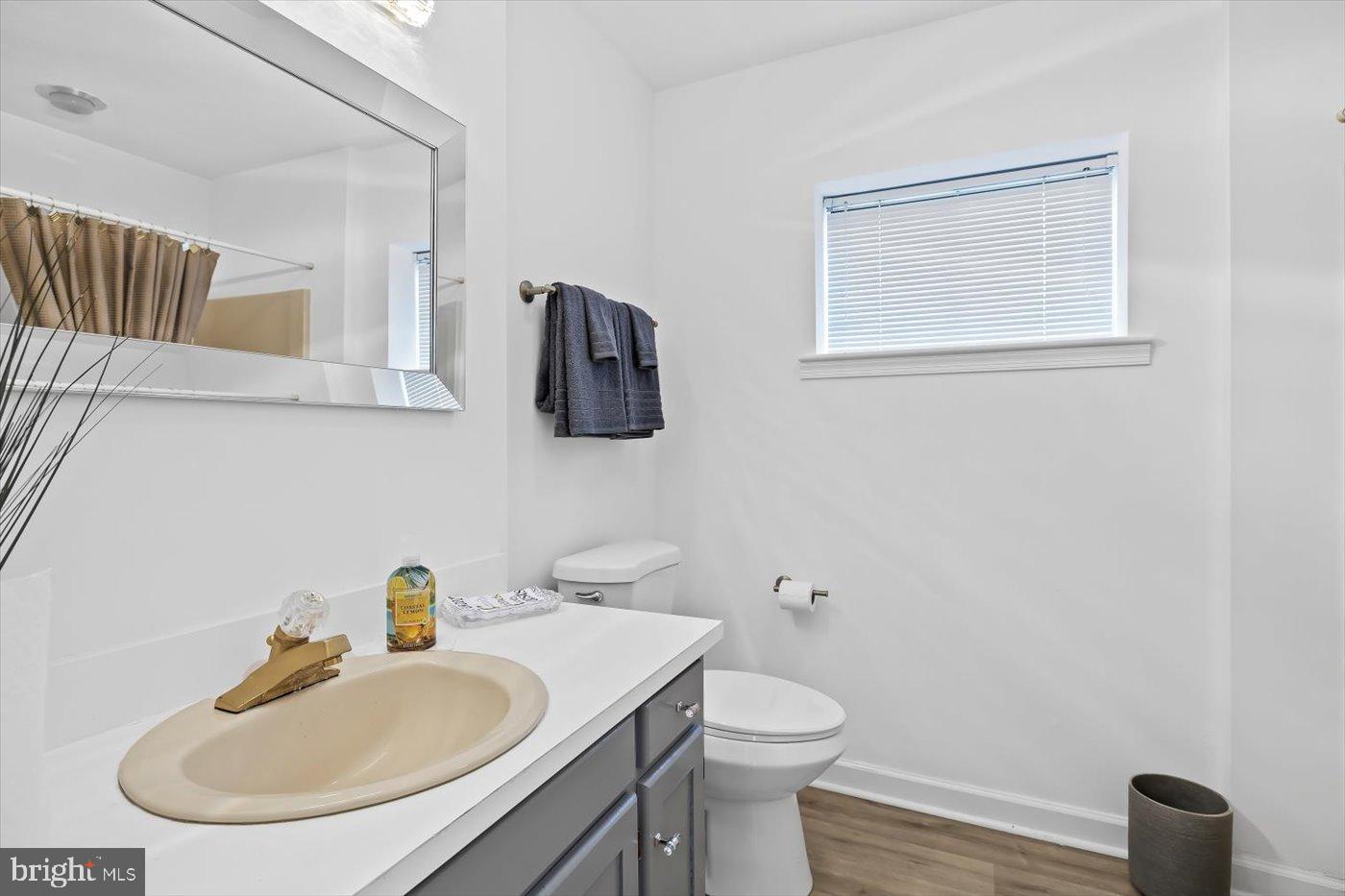 CABIN POINT / GLEBE HARBOR - Residential