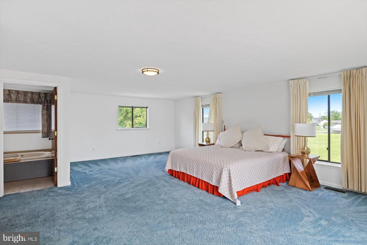 CABIN POINT / GLEBE HARBOR - Residential