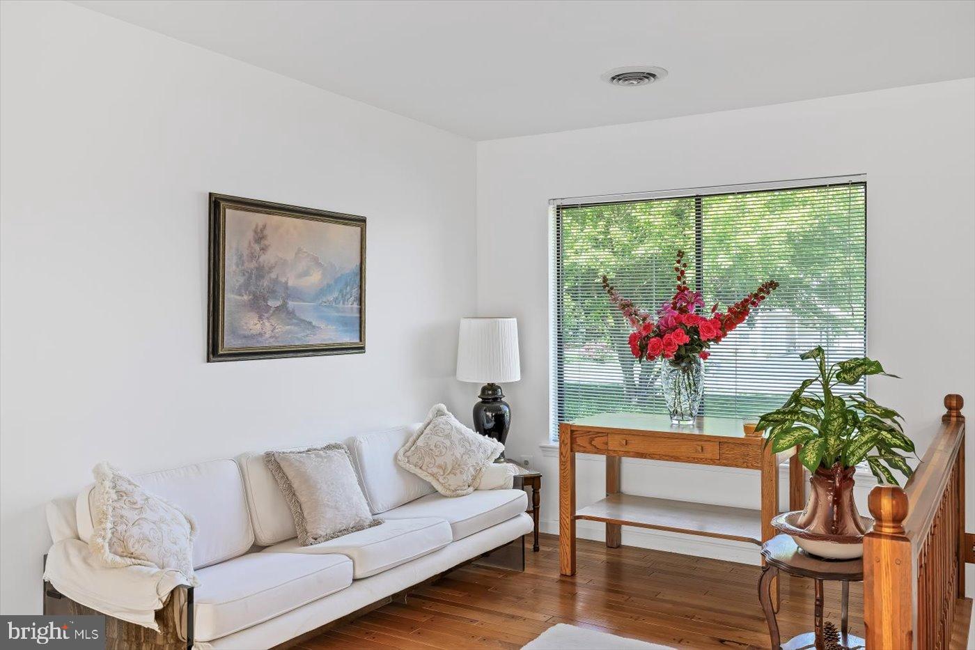 CABIN POINT / GLEBE HARBOR - Residential