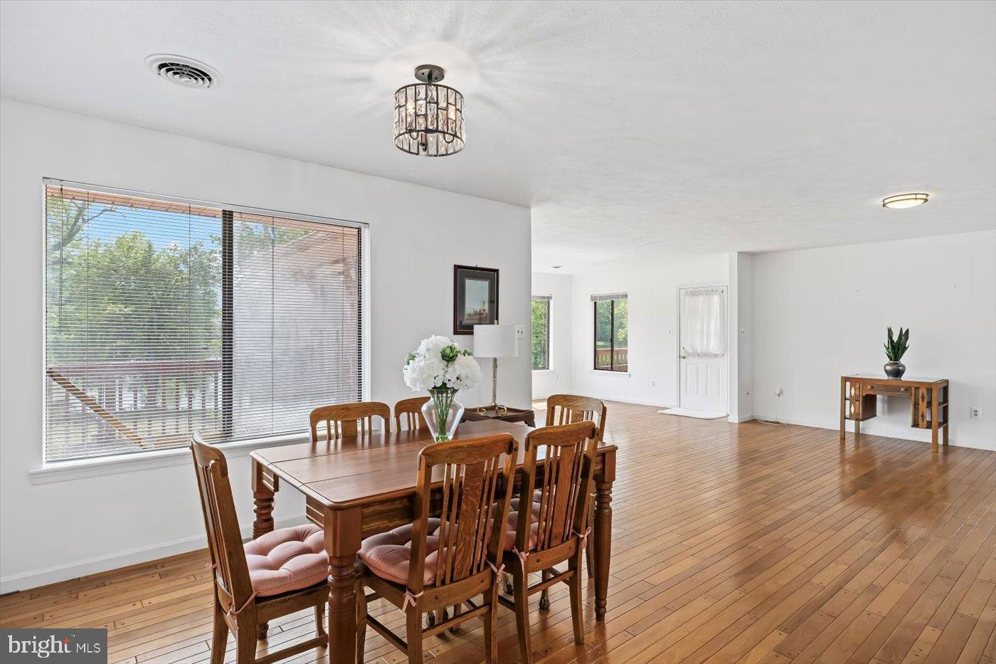 CABIN POINT / GLEBE HARBOR - Residential