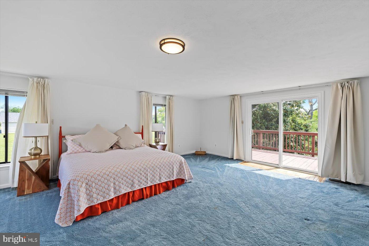 CABIN POINT / GLEBE HARBOR - Residential