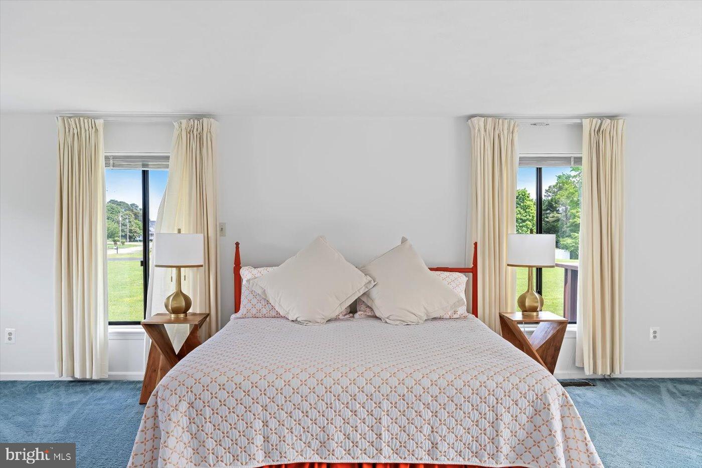 CABIN POINT / GLEBE HARBOR - Residential