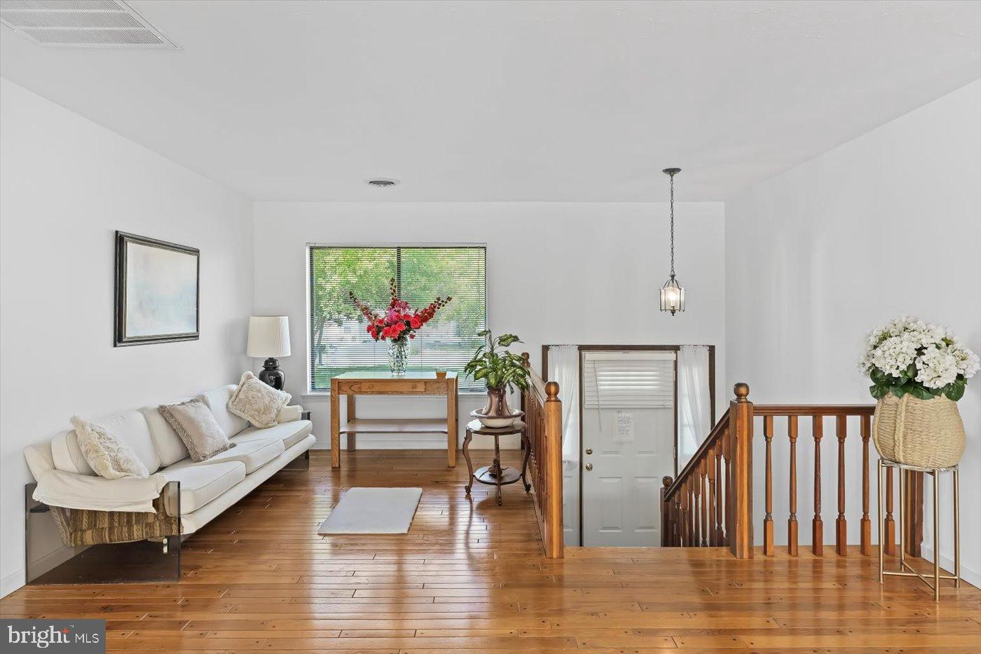 CABIN POINT / GLEBE HARBOR - Residential