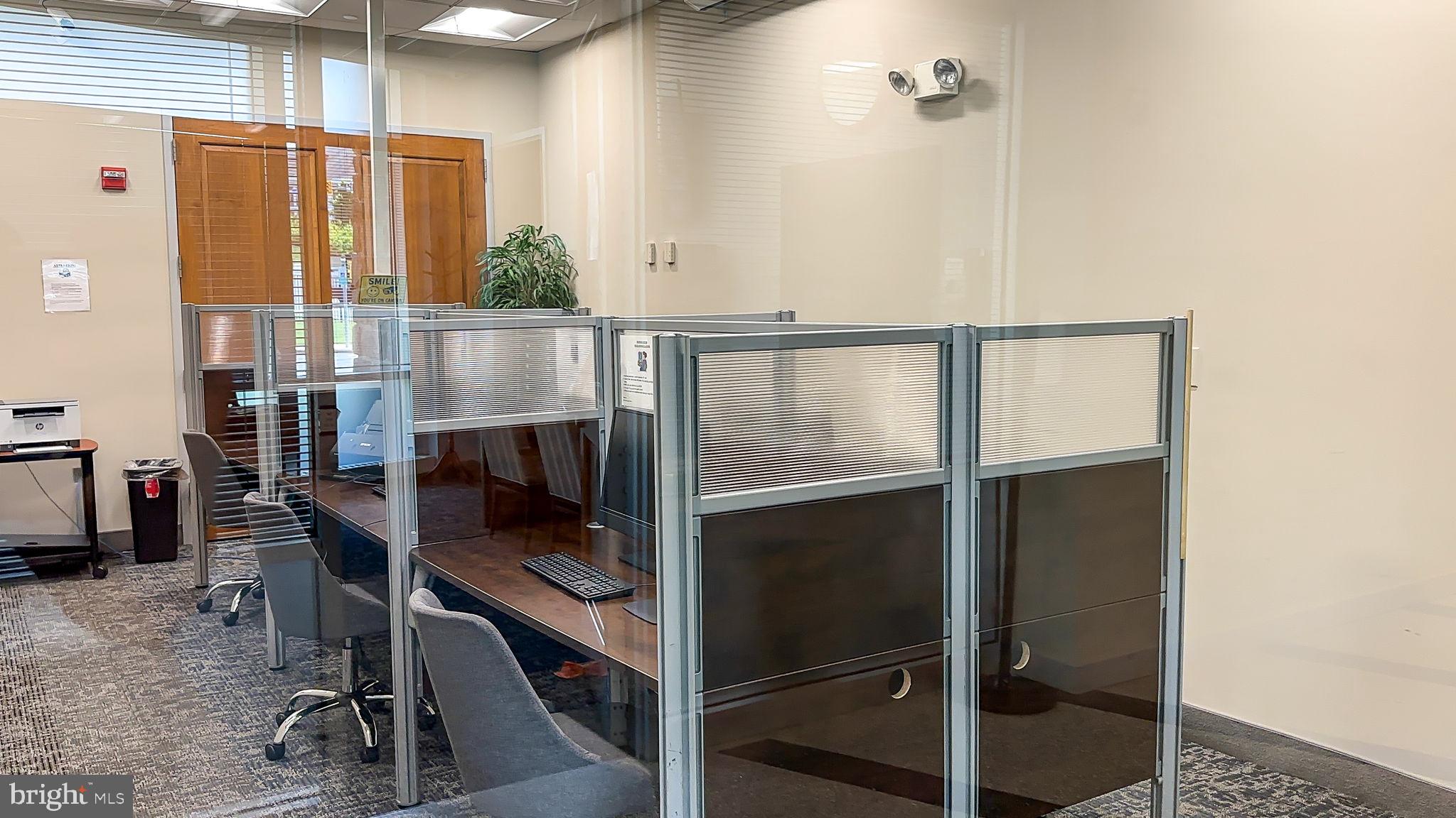 POTOMAC CLUB CONDOMINIUMS - Residential