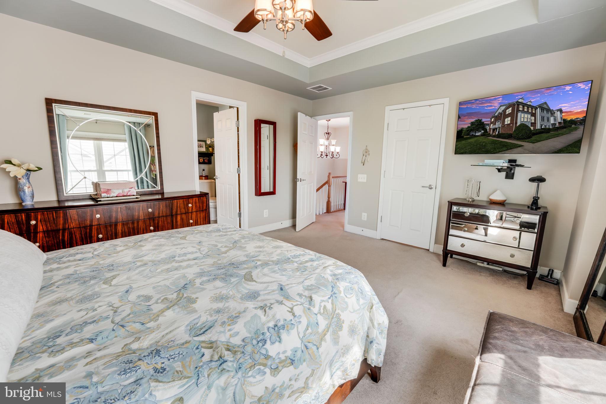 POTOMAC CLUB CONDOMINIUMS - Residential