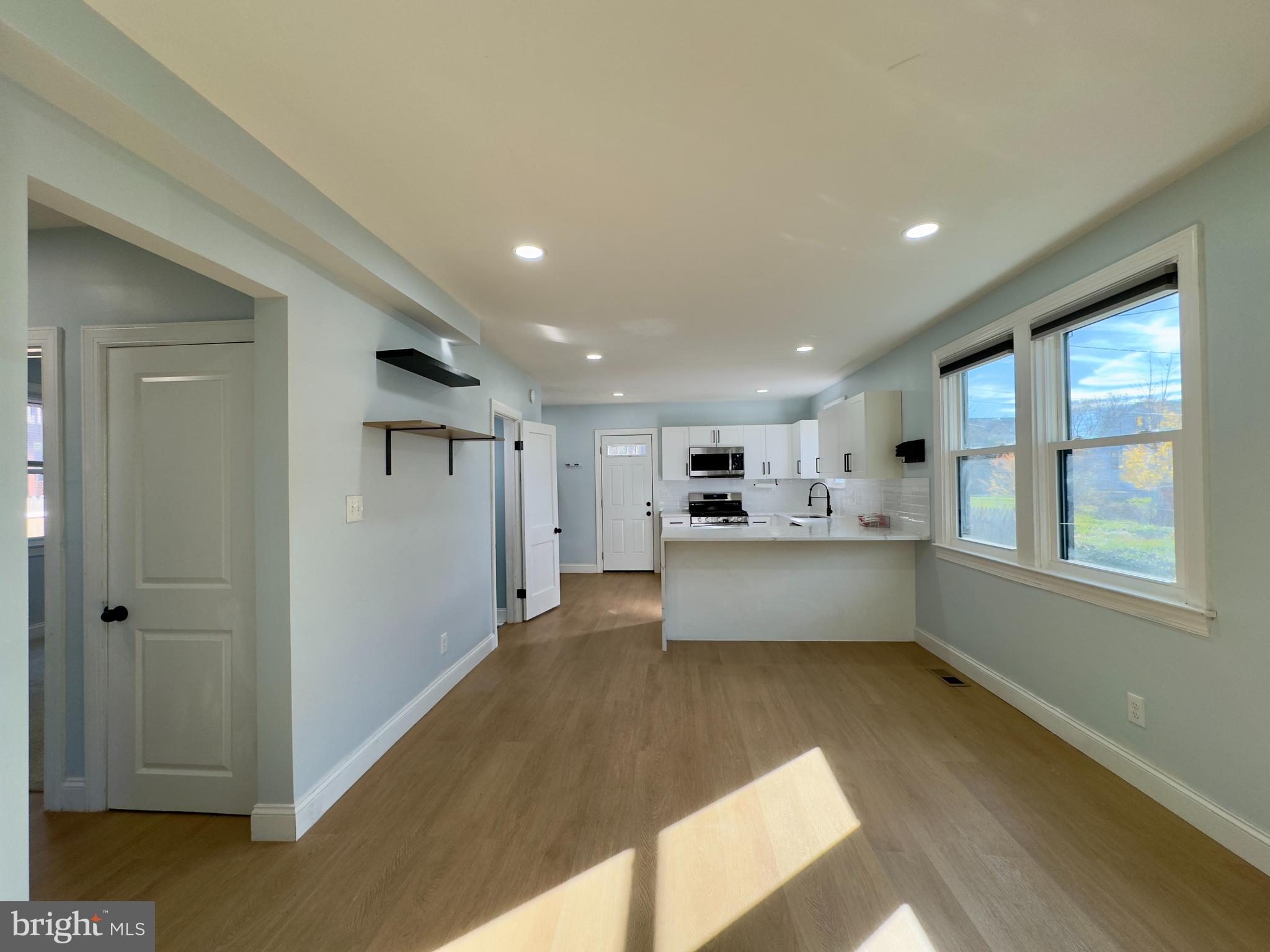 WOODLAWN - Residential Lease